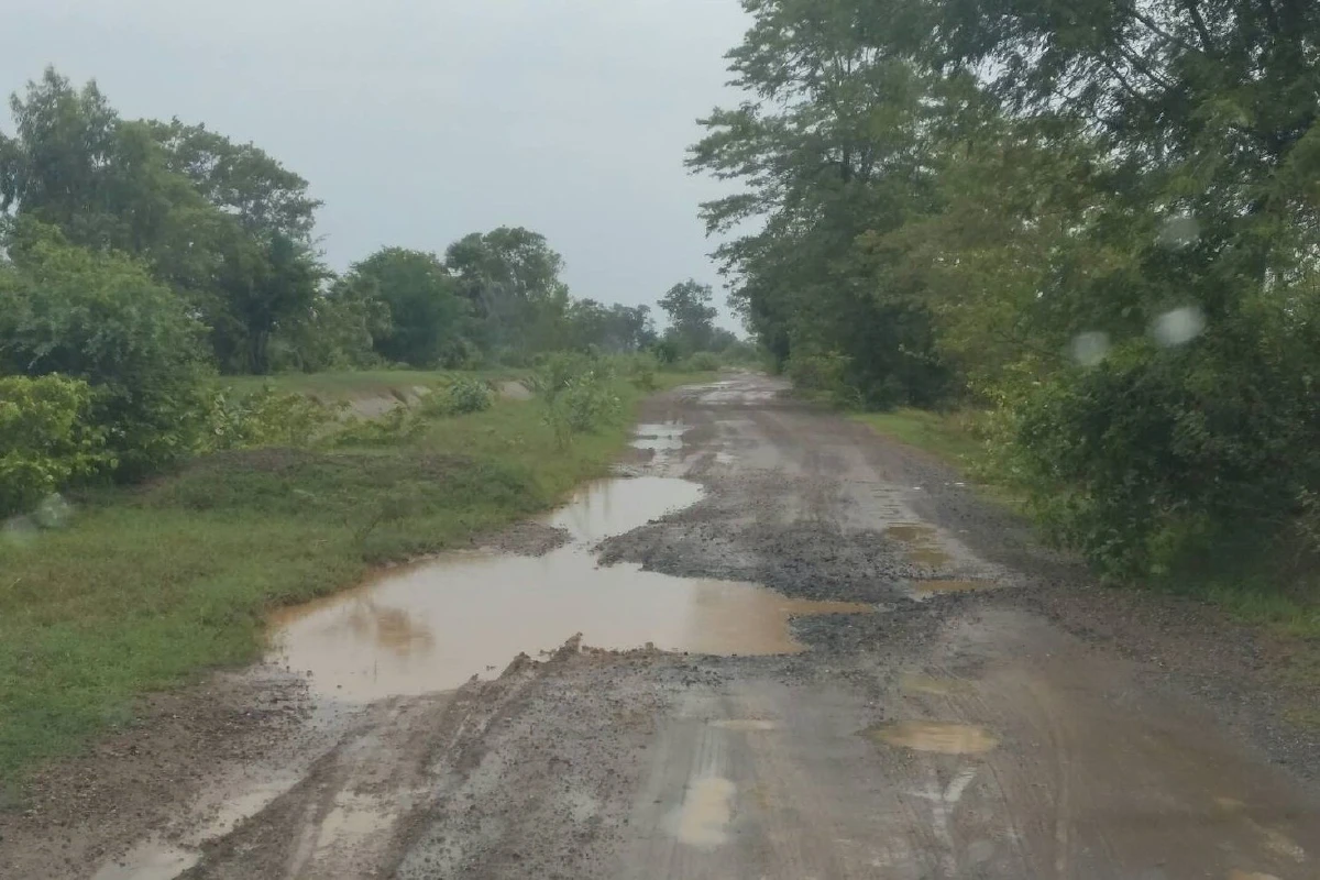 ชาวบ้านร้องทุกข์!ถนนโลกพระจันทร์วอนหน่วยงานเกี่ยวข้องเร่งแก้ไข