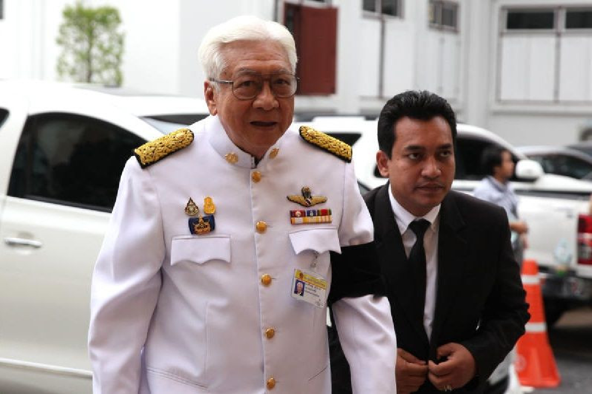 พรรคเล็กป่วนอีก! 'พิเชษฐ'วืดประธานกมธ.ลั่นถอนตัวรัฐบาล พรรคเล็กป่วนอีก! 'พิเชษฐ'วืดประธานกมธ.ลั่นถอนตัวรัฐบาล