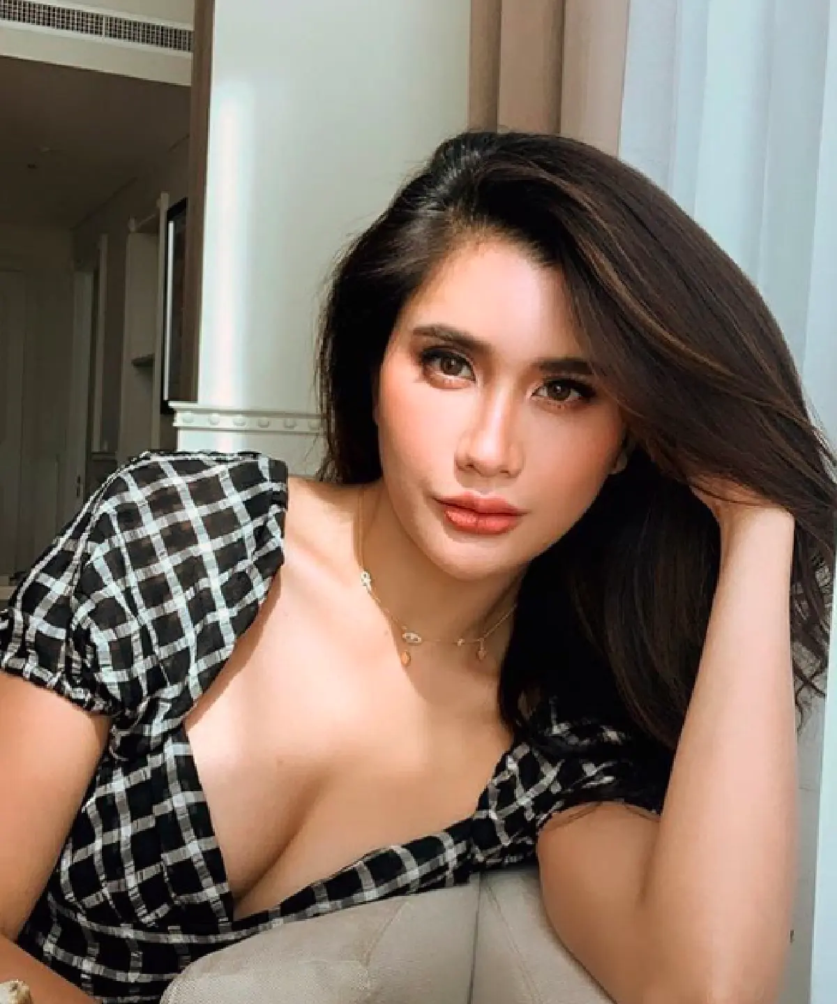 “ปู-ออกแบบ” 2 สาวไทยได้เข้าชิงรางวัลผู้หญิงเอเชียในอุดมคติ