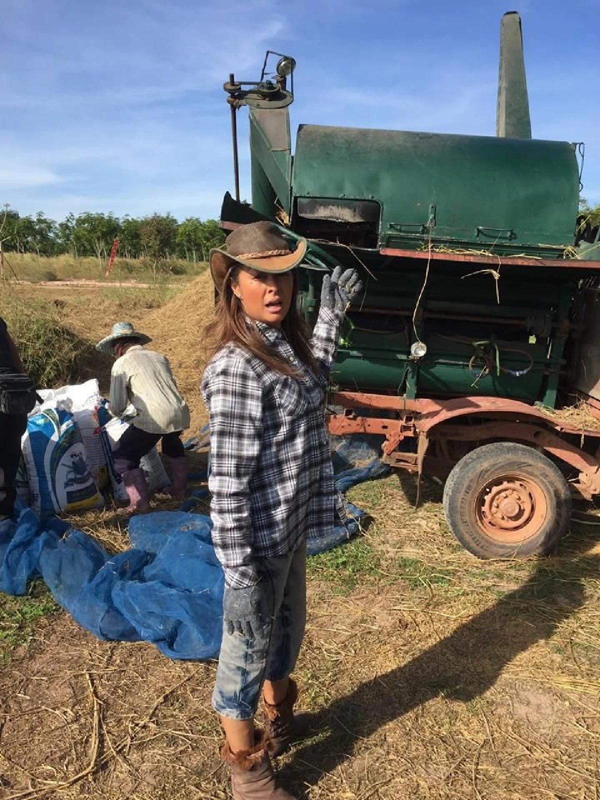 ส่องไร่วันจันทร์เพ็ญพื้นที่กว่า 200 ไร่ ของ แชมเปญ เอ็กซ์ อดีตนางแบบดัง