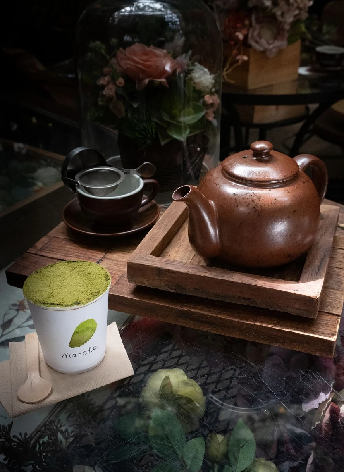 จิบชาในสวนลับกับหมู่มวลดอกไม้ @The Blooming Gallery