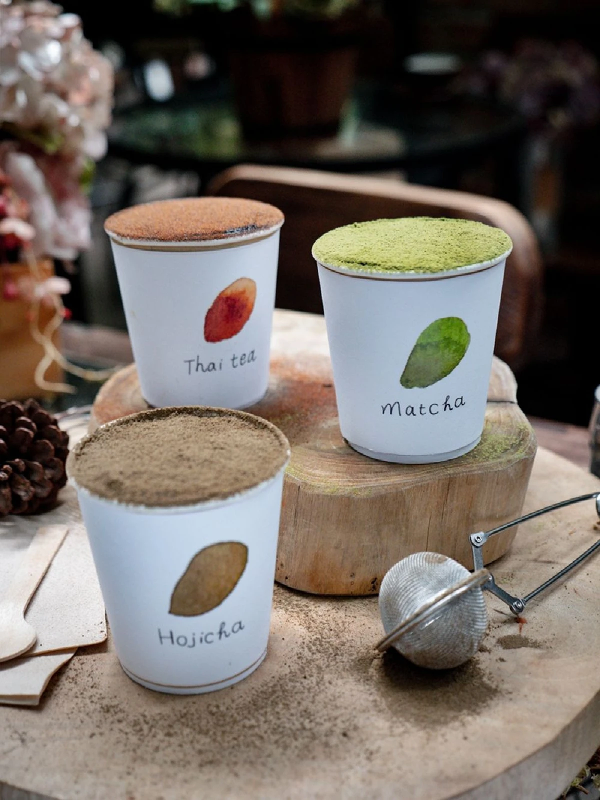 จิบชาในสวนลับกับหมู่มวลดอกไม้ @The Blooming Gallery