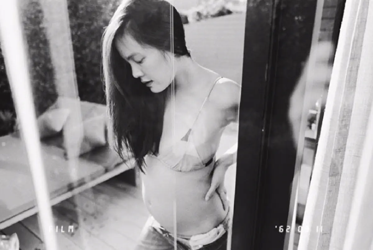 “เจนี่" โชว์ท้องโตในวันเกิดอายุ 38 ด้าน “มิกกี้” อวยพรภรรยาสั้นๆ แต่หวานหนัก