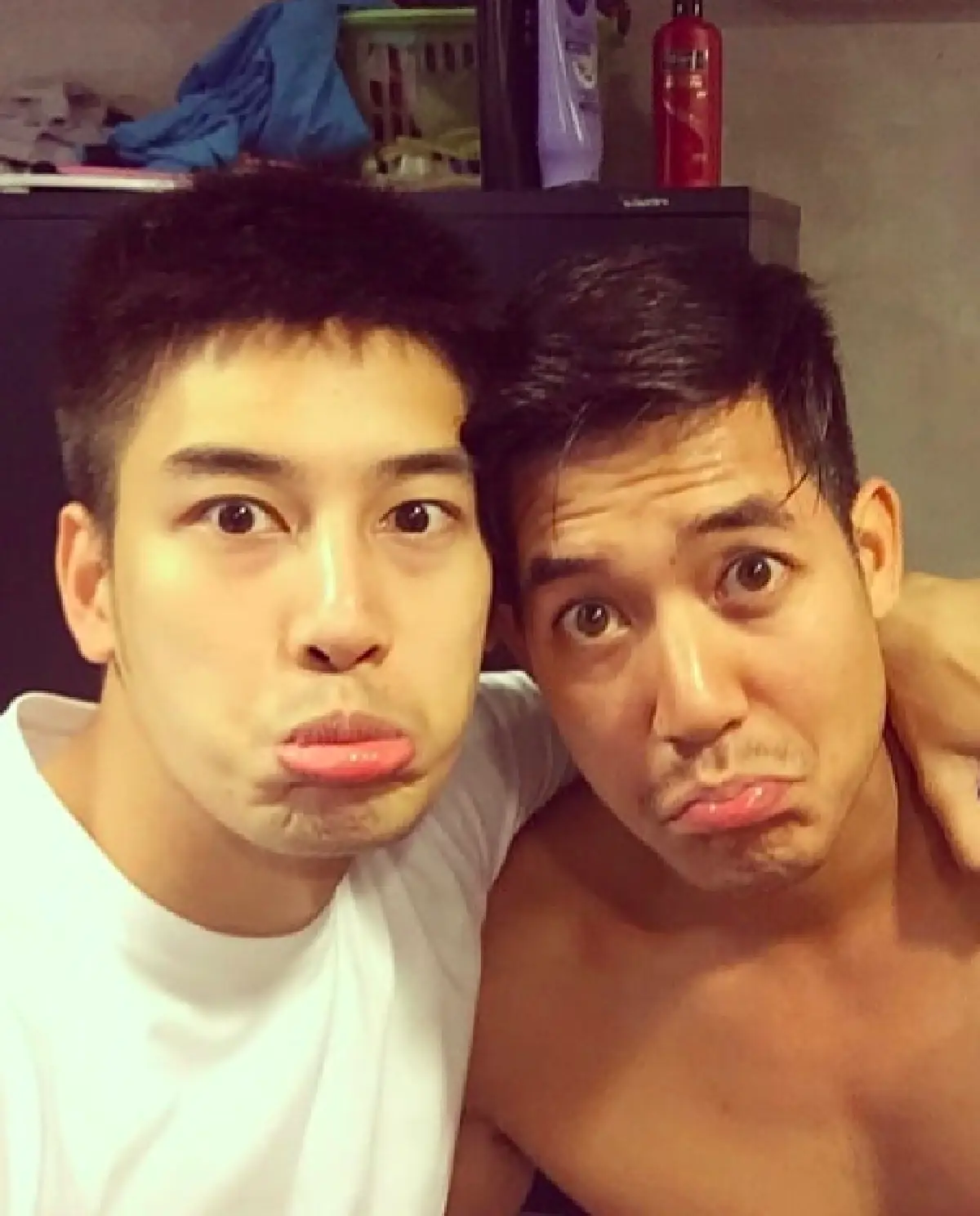 โมเมนต์หวาน! "เวียร์-เคน” คู่จิ้นหนุ่มแซ่บ “เบลล่า-เอสเธอร์” ชิดข้างๆ ไปเลย