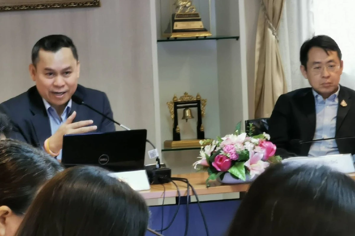 ซูเปอร์โพลเผยเศรษฐกิจขัดสนทำคนไทยนอนไม่หลับแนะรัฐส่งเสริมปัจจัยเกื้อหนุน 