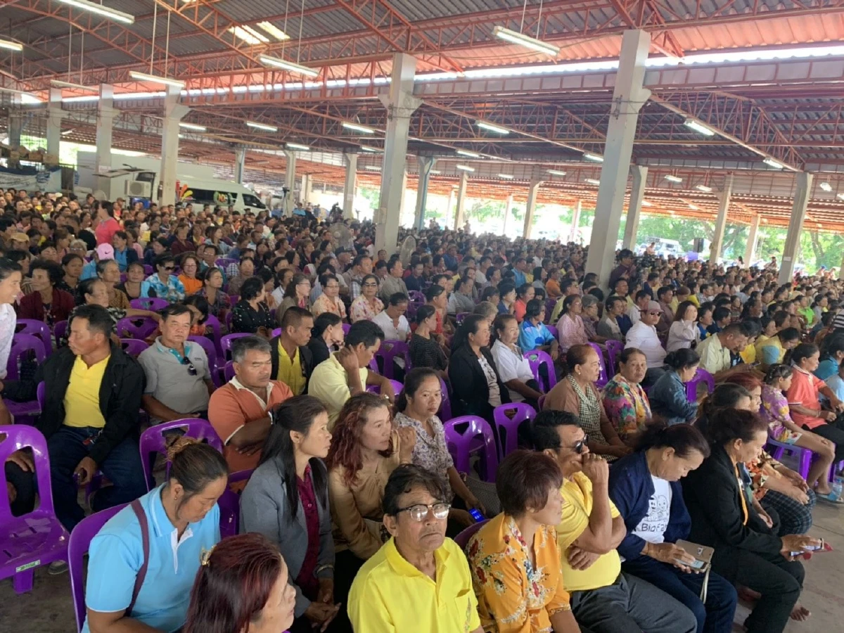 "สุดารัตน์"ปลุกแก้รธน.ชำแหละเป็นฉบับไม่ตรงปกทำลายความเชื่อมั่น