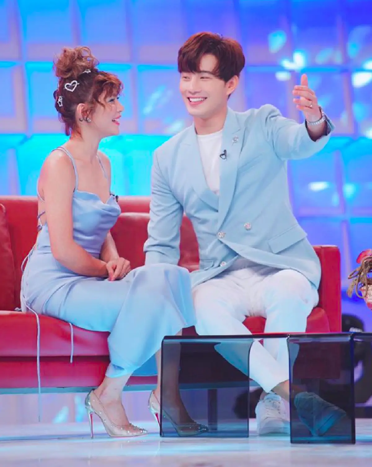 สามีตัวอย่าง! "บี้" บินมาเซอร์ไพรส์ "กุ๊บกิ๊บ” พร้อมมอบของขวัญวันเกิดสุดหรูหลักล้าน