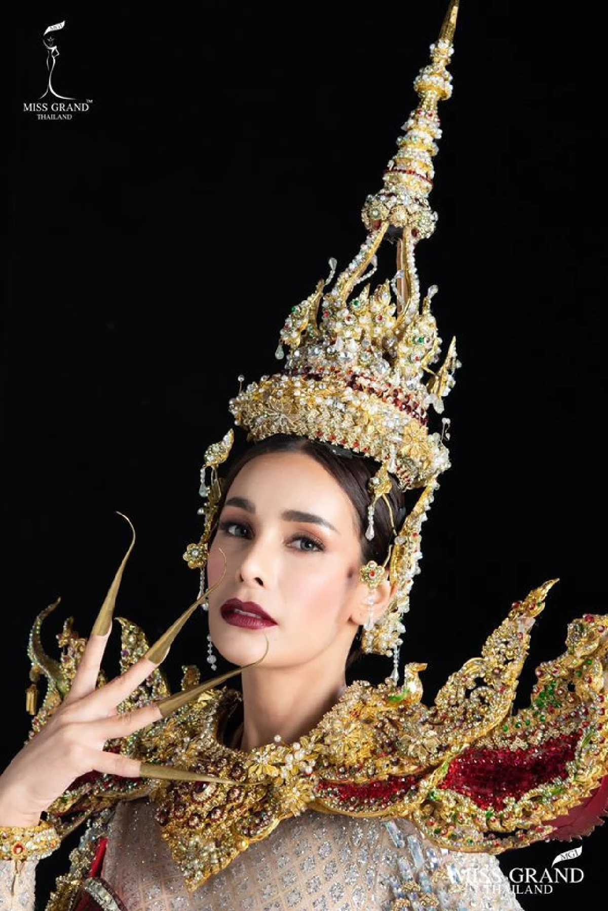 “โกโก้” เผยโฉมในชุดประจำชาติ "ยักษ์วัดพระแก้ว” เตรียมชิงรางวัลมิสแกรนด์ที่เวเนซุเอลา