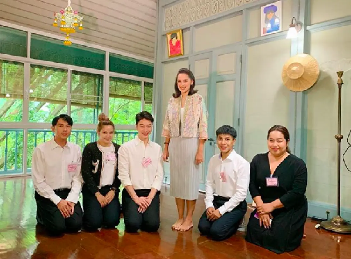 “น้องฉัตร” ปลาบปลื้ม! ได้รับเกียรติแต่งหน้าให้ “ท่านผู้หญิงสิริกิติยา เจนเซน” อีกครั้ง