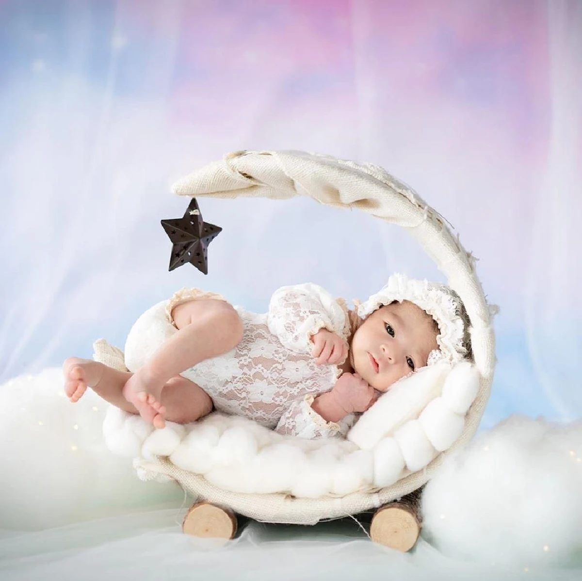 "ลิเดีย-แมทธิว” พาลูกสาว "น้องเดมี่" ถ่ายแบบในชุดนักมวยสุดน่ารัก