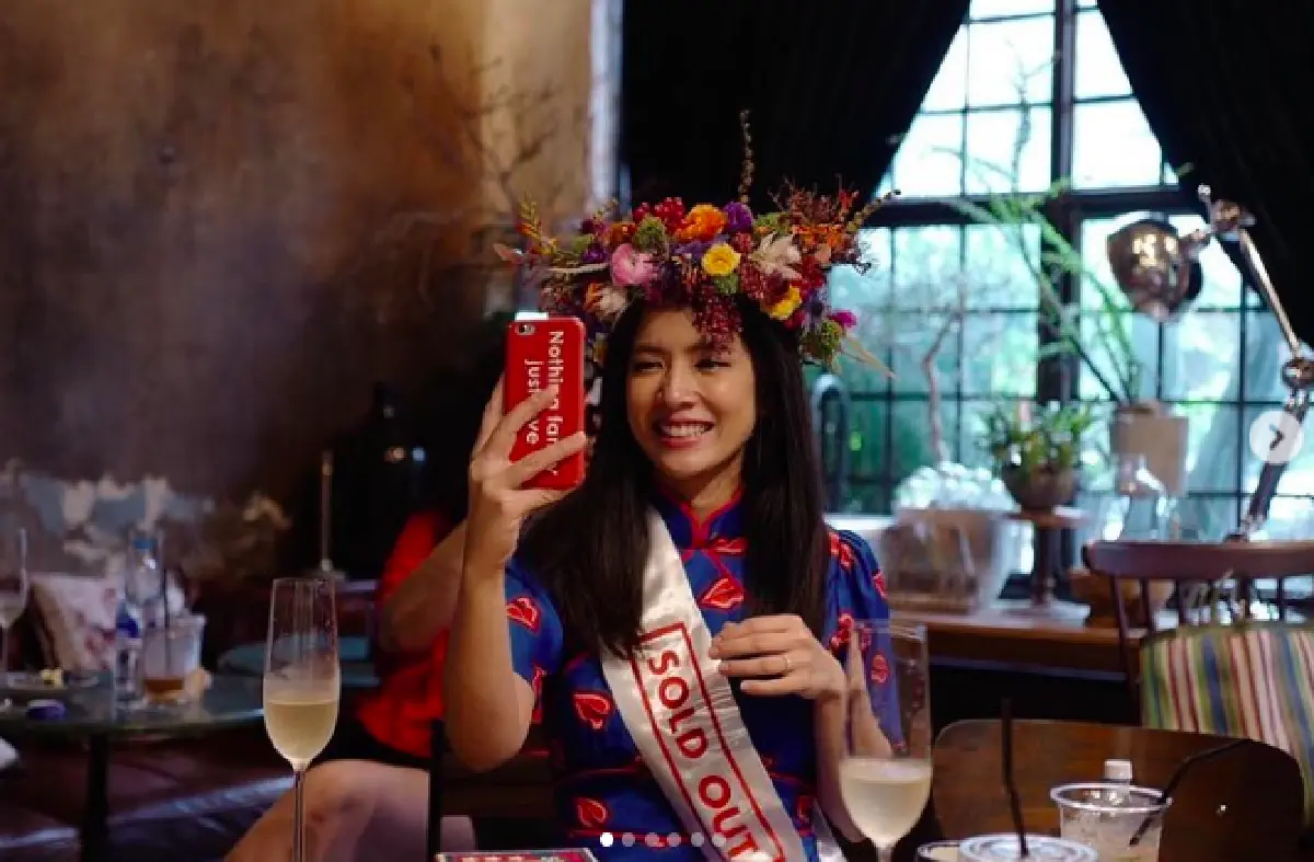 สุดอบอุ่น!! "โดนัท มนัสนันท์” จัดปาร์ตี้สละโสด ว่าที่เจ้าบ่าวร่วมงานด้วย