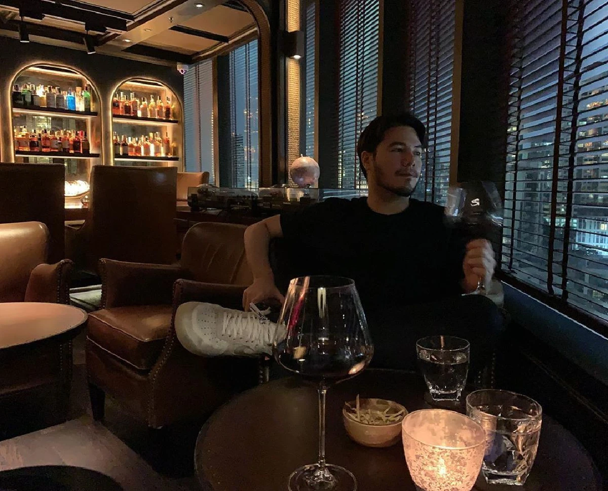 หล่องานดีไม่เปลี่ยน! สเตฟาน ฐสิษฐ์ กับภาพปัจจุบันหลังอำลาวงการบันเทิง