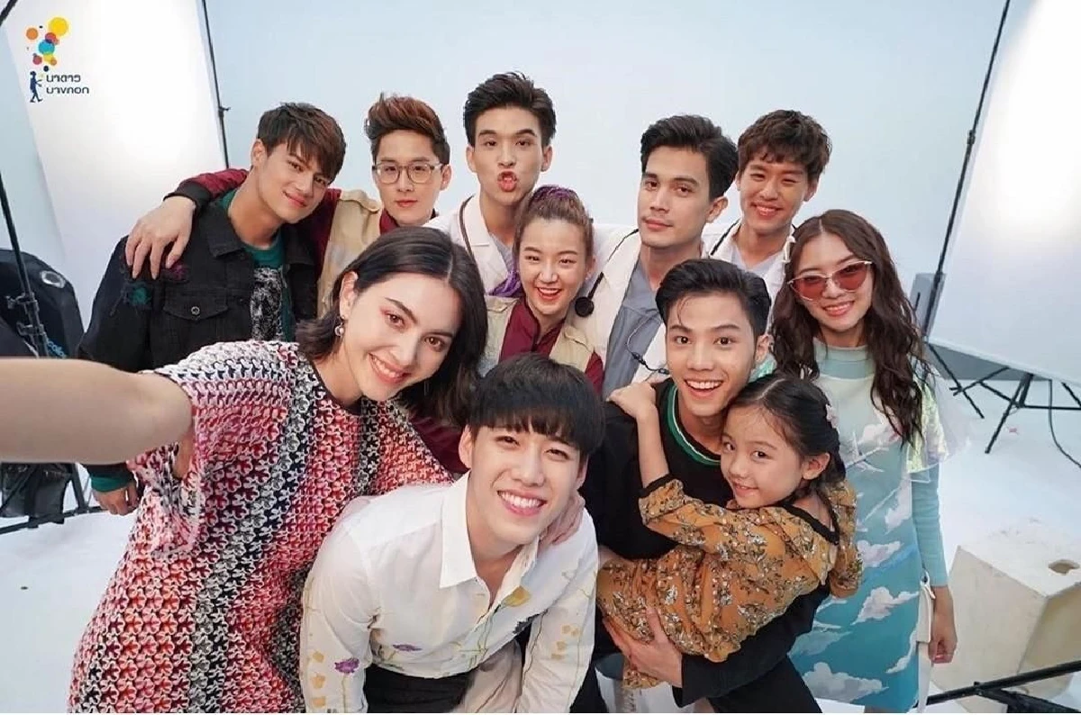 น่ารักคึกคักคุกคิก! ใหม่ ดาวิกา โชว์สเต็ปเป๊ะเต้นคัฟเวอร์ รักติดไซเรน (คลิป)