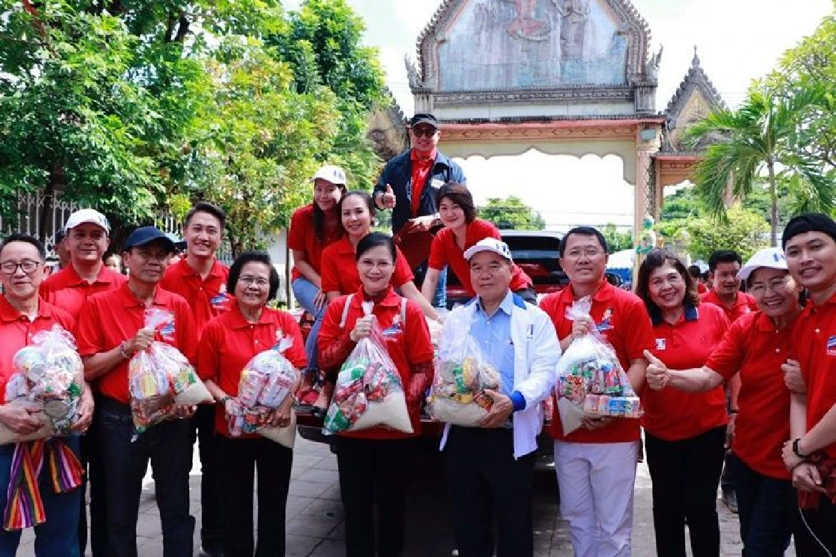 "สุดารัตน์"โพสต์ทีมเพื่อไทยลุย#SaveUbonจี้รัฐเร่งช่วยชาวบ้าน