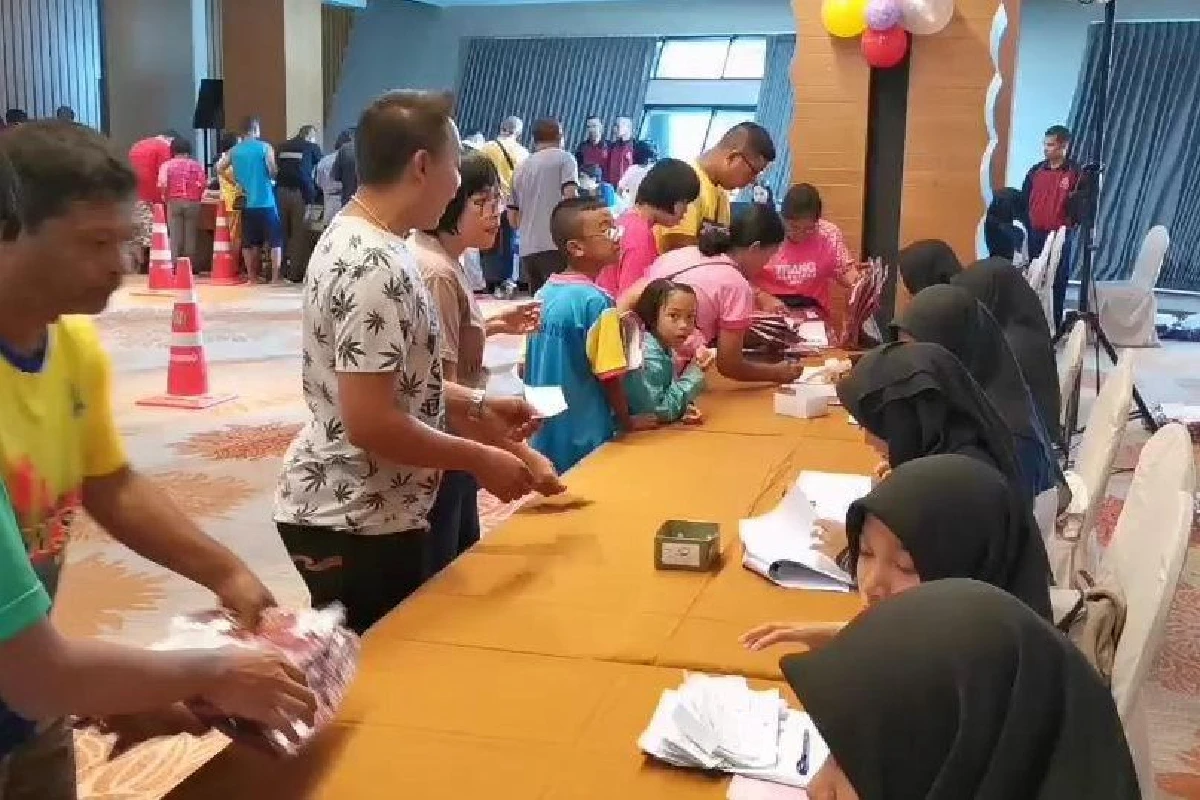 เกินคาด!ตำรวจตรังเปิดรับสมัคร"100โจรวิ่งหนีนาย"มีผู้สนใจร่วมงานกว่า4,000คน