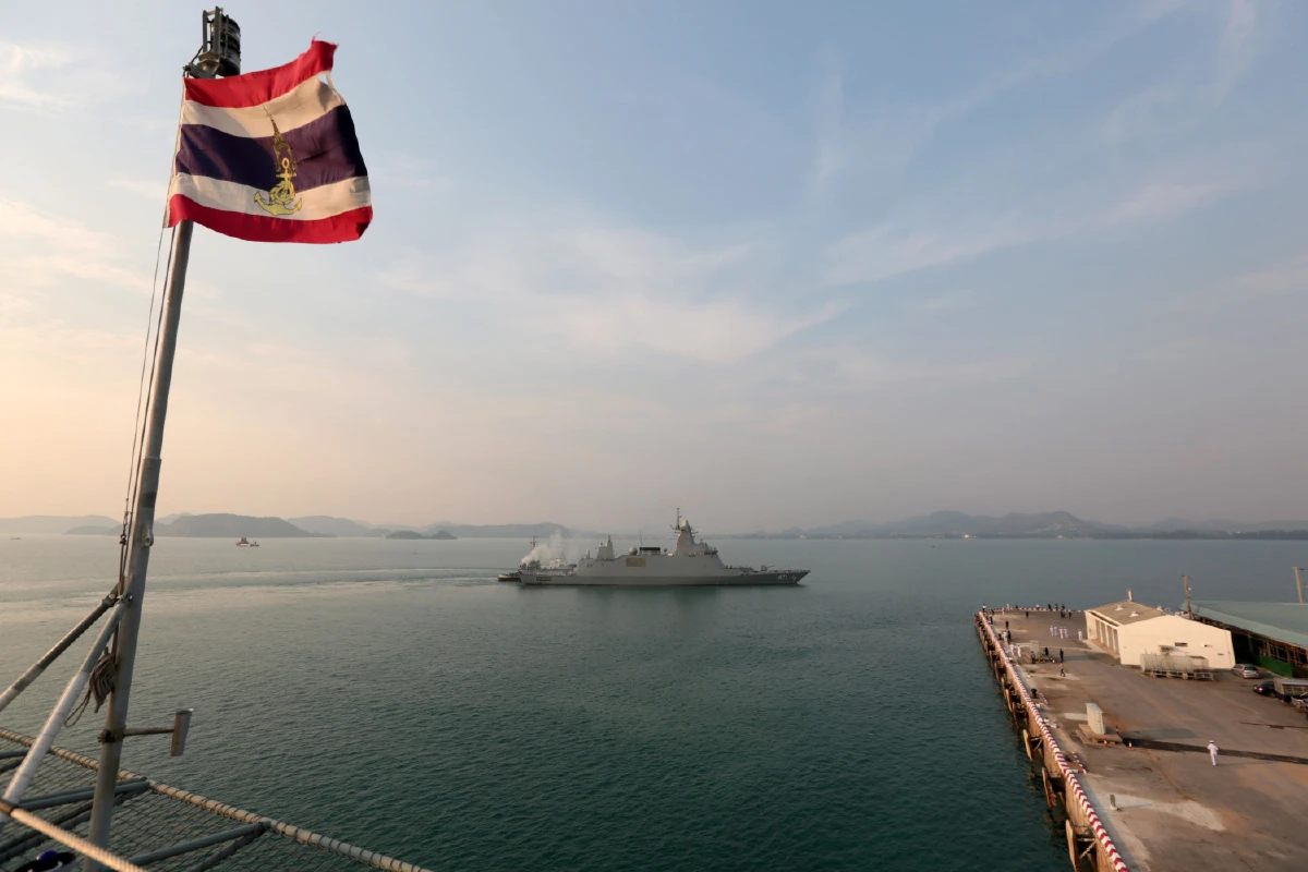 บิ๊กลือ สั่งชะลอต่อเรือฟรีเกตสมรรถนะสูงลำ 2 ราคา 1.5 หมื่นล้าน