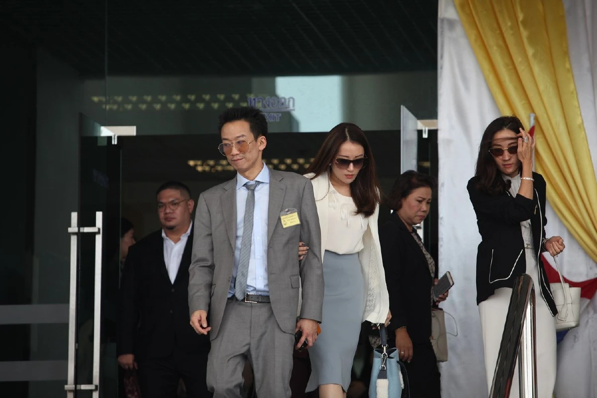 ปปง.ไต่สวนพยานปากแรกคดีฟ้อง"โอ๊ค พานทองแท้"ฟอกเงินแบงก์กรุงไทย