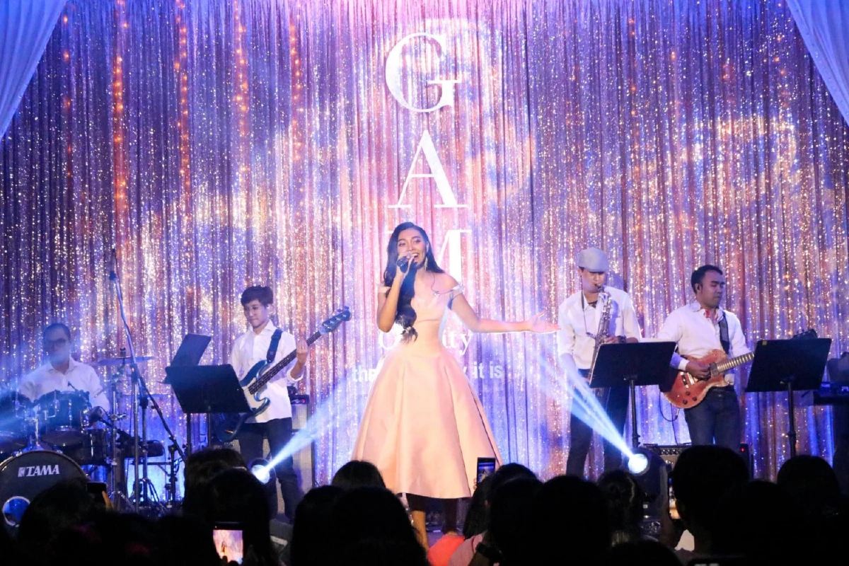 “แก้ม วิชญาณี”  จัดชาริตี้ในวันเกิดอายุครบ 30 เพื่อนำเงินมอบให้มูลนิธิคนตาบอด และช่วยผู้ประสบภัยน้ำท่วม