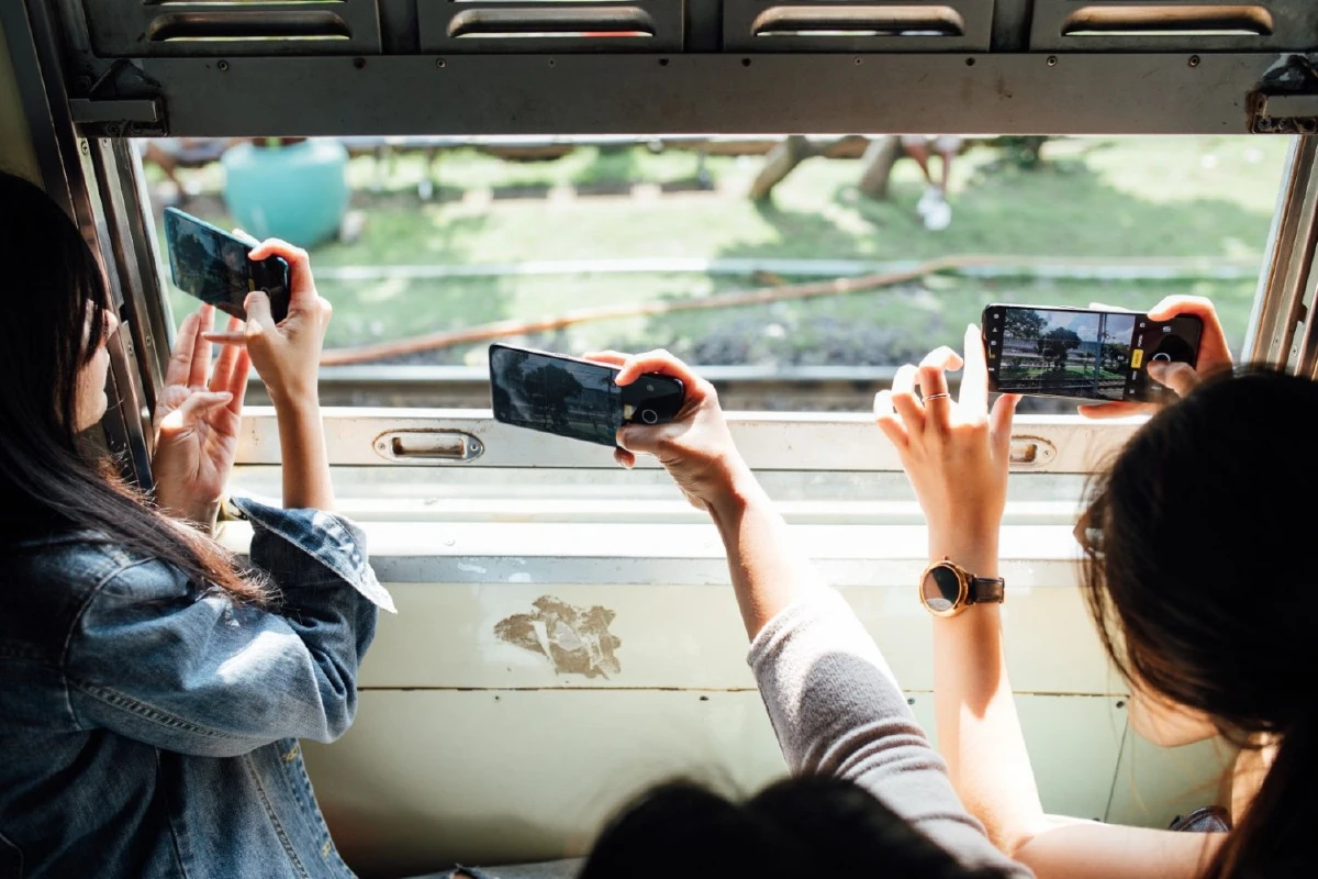 นั่งรถไฟสโลว์ไลฟ์ไปซึมซับวิถีไทยสไตล์คลาสสิก @สวนสามพราน