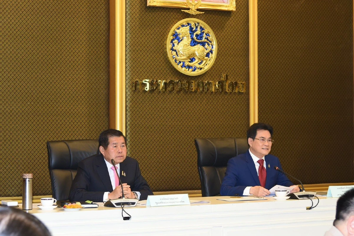 มท.จับมือพาณิชย์เร่งขับเคลื่อนนโยบายประกันรายได้เกษตรกร