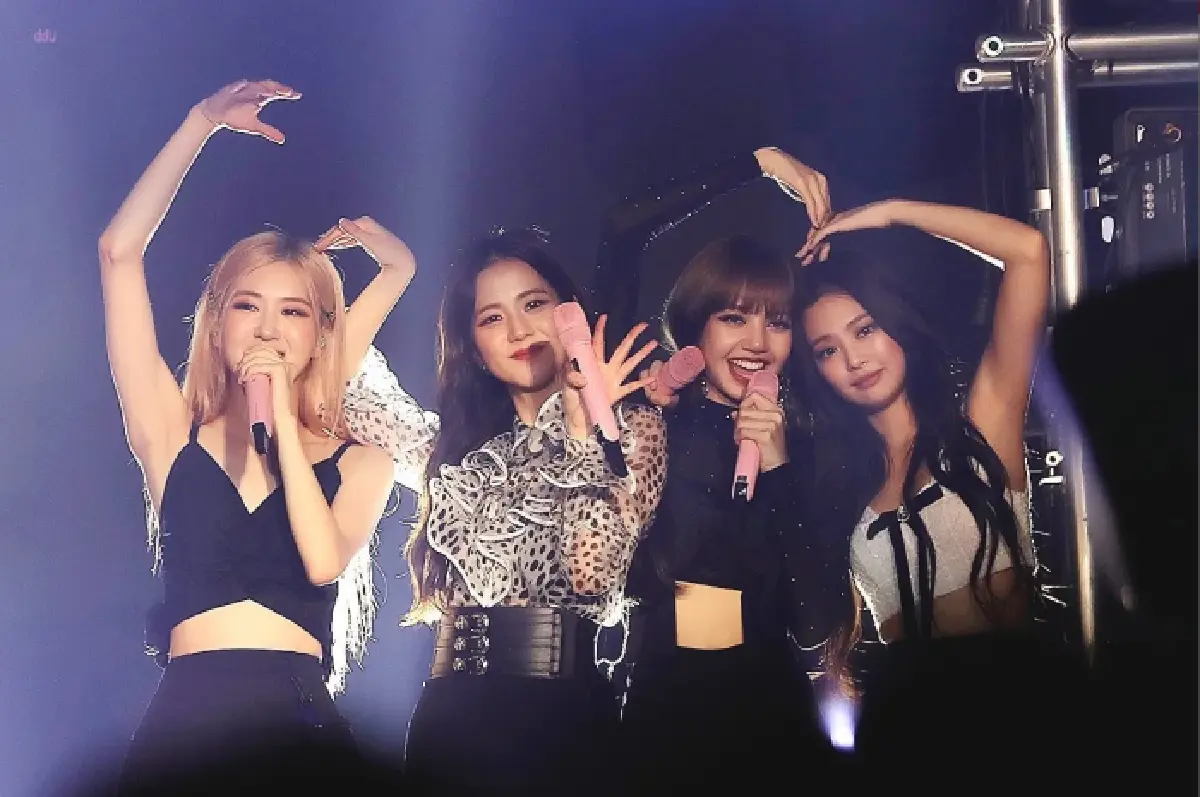 เปิดรายได้ของ 4 สาวสุดฮอต  "BLACKPINK"