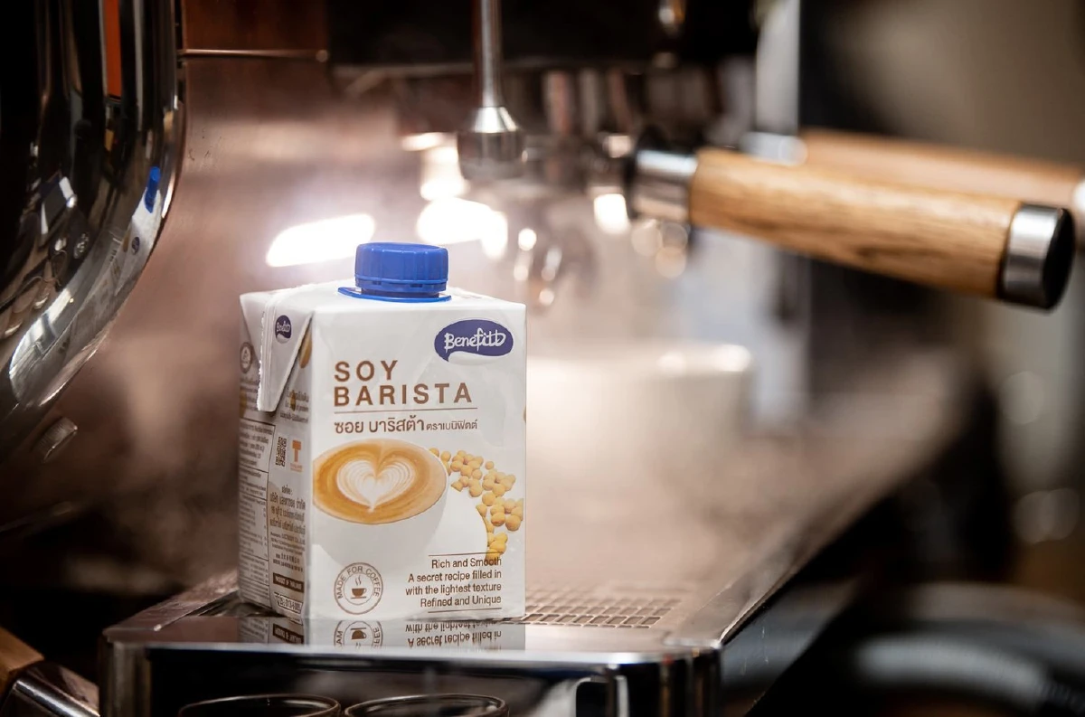 จิบเครื่องดื่มมิกซ์นมถั่วเหลืองยูเอชที ทางเลือกดีๆ ของคนรักสุขภาพ