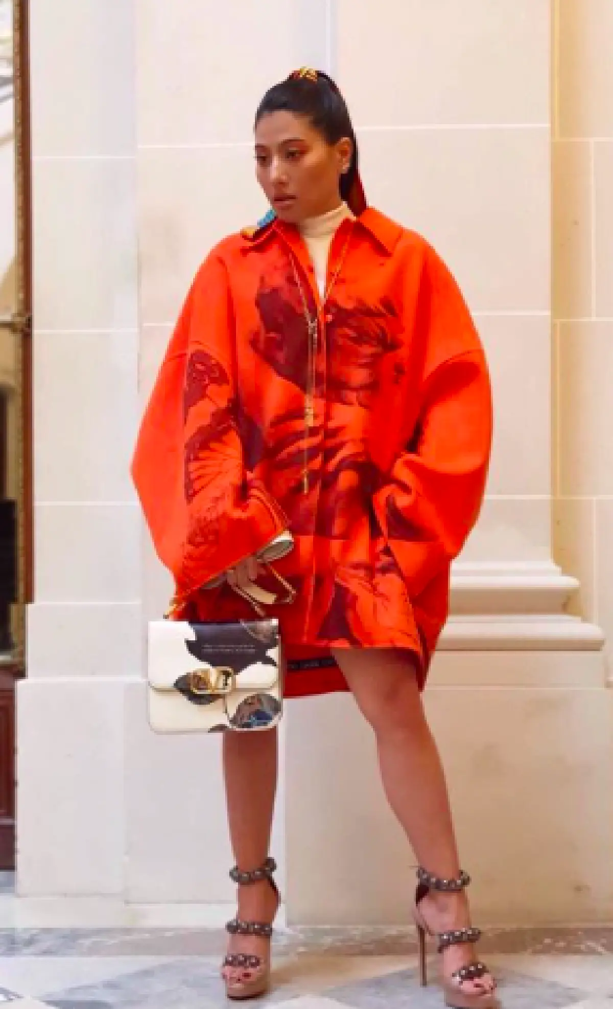 รวม 9 แฟชั่นลุค “เจ้าฟ้าสิริวัณณวรี” ทรงพระสิริโฉม เสด็จร่วมทอดพระเนตรปารีสแฟชั่นวีค