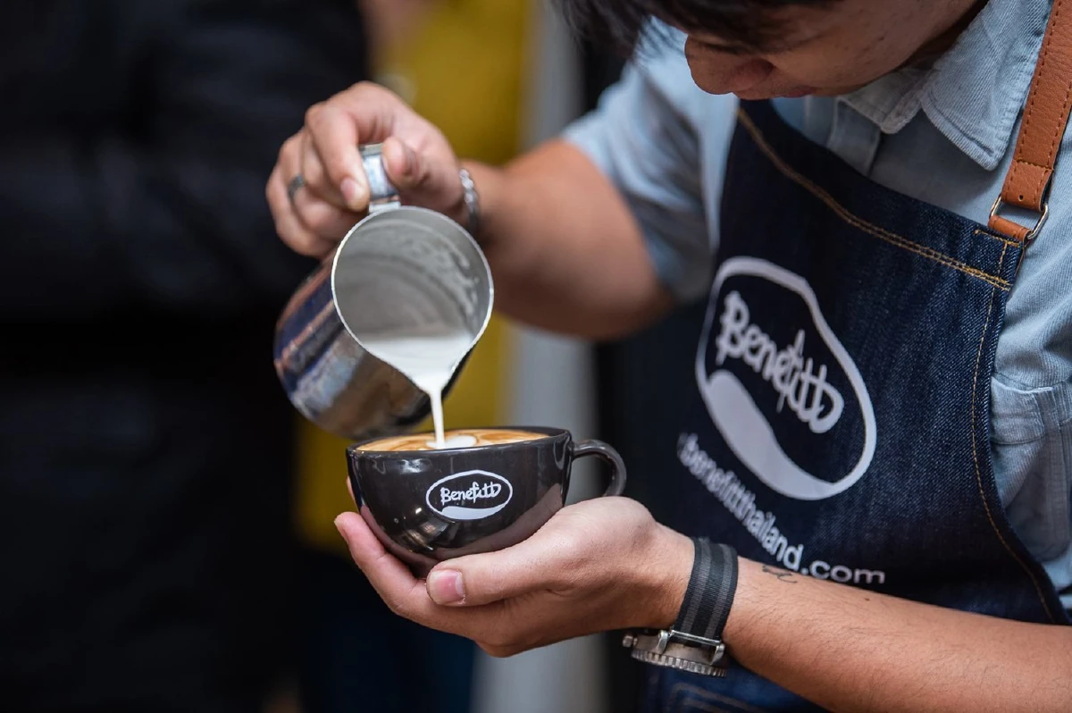 จิบเครื่องดื่มมิกซ์นมถั่วเหลืองยูเอชที ทางเลือกดีๆ ของคนรักสุขภาพ