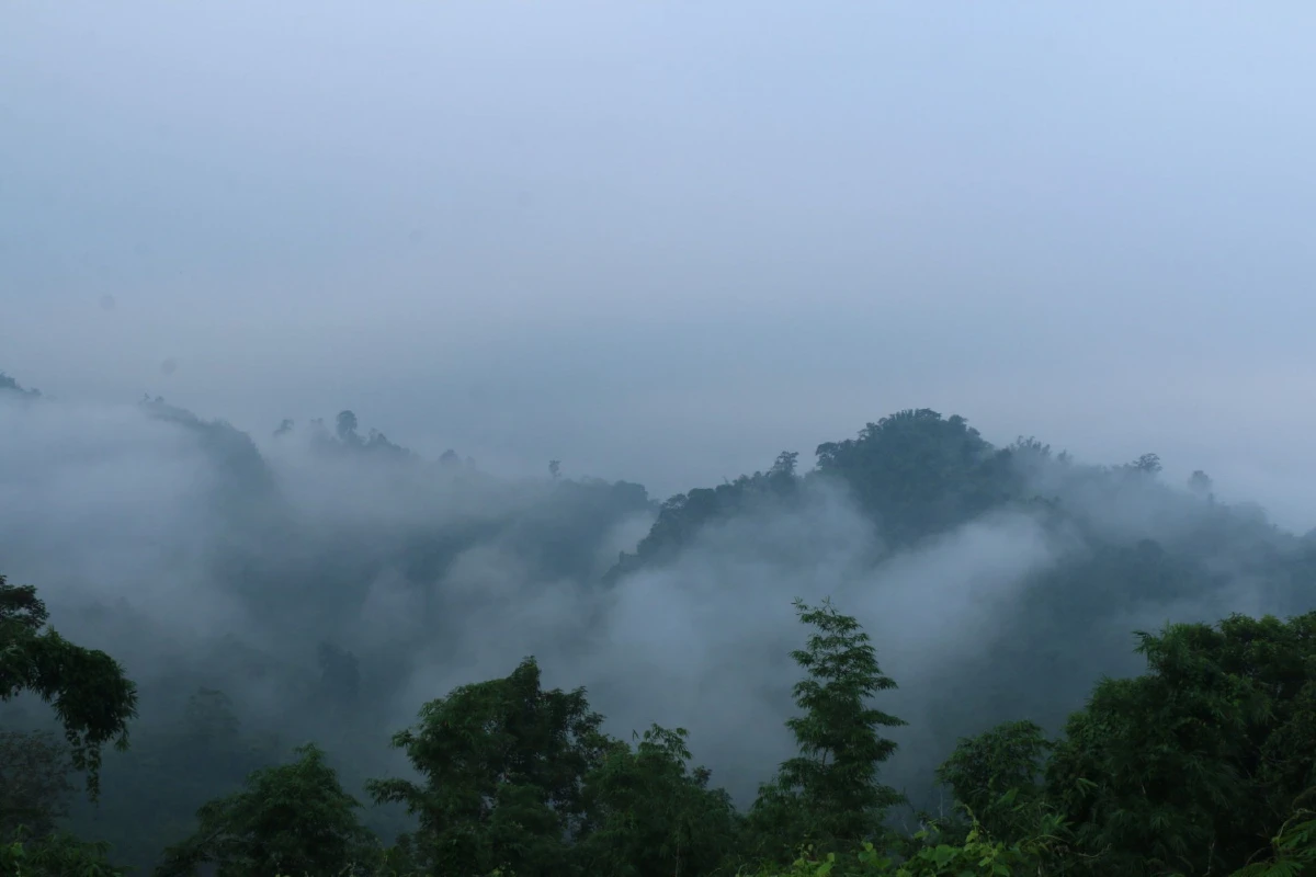 ทะเลหมอกปกคลุมสังขละบุรีสัญญาณรับลมหนาว