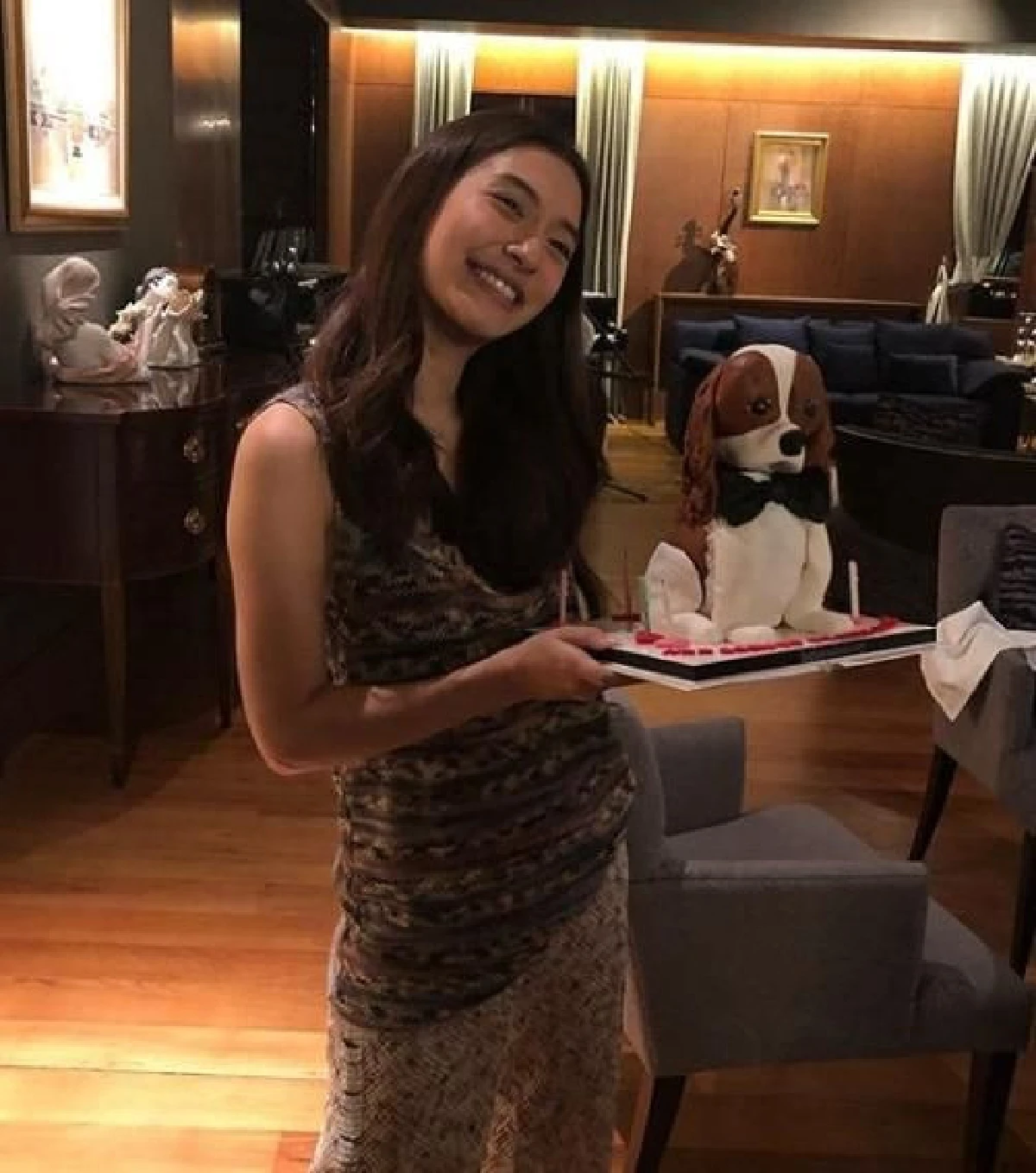 "มิว นิษฐา” สุดเซอร์ไพรส์ หลังแก๊งเพื่อนสนิทจัดปาร์ตี้วันเกิดย้อนหลังให้