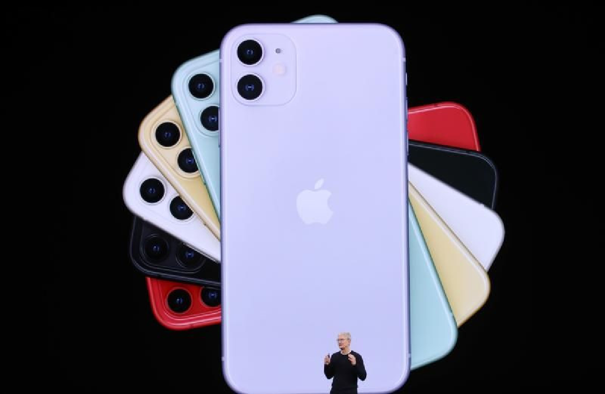 หนุ่มรัสเซียฟ้อง Apple อ้างไอโฟนทำเขาเป็นเกย์ หนุ่มรัสเซียฟ้อง Apple อ้างไอโฟนทำเขาเป็นเกย์