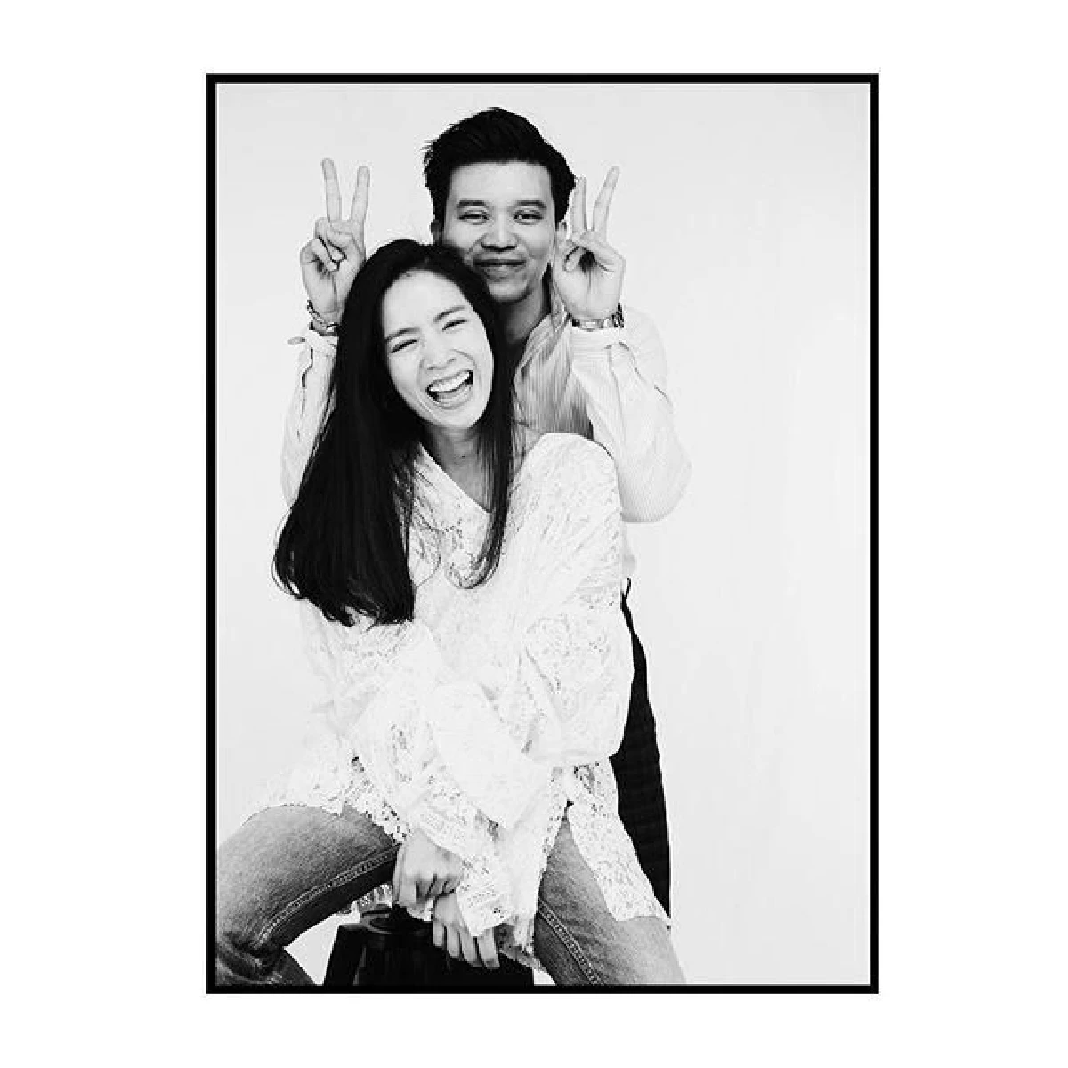 โดนัท มนัสนันท์ เผยภาพการ์ดแต่งงานสวยเก๋พิมพ์แจกแค่ 17 ใบ