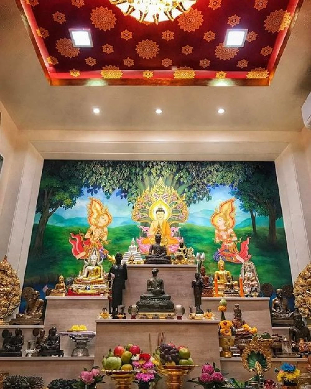 งดงามมาก "ห้องพระ” และ "ห้องเทพ” ของนักร้องสุดแซ่บ "กระแต อาร์สยาม” อลังการด้วยความศรัทธา