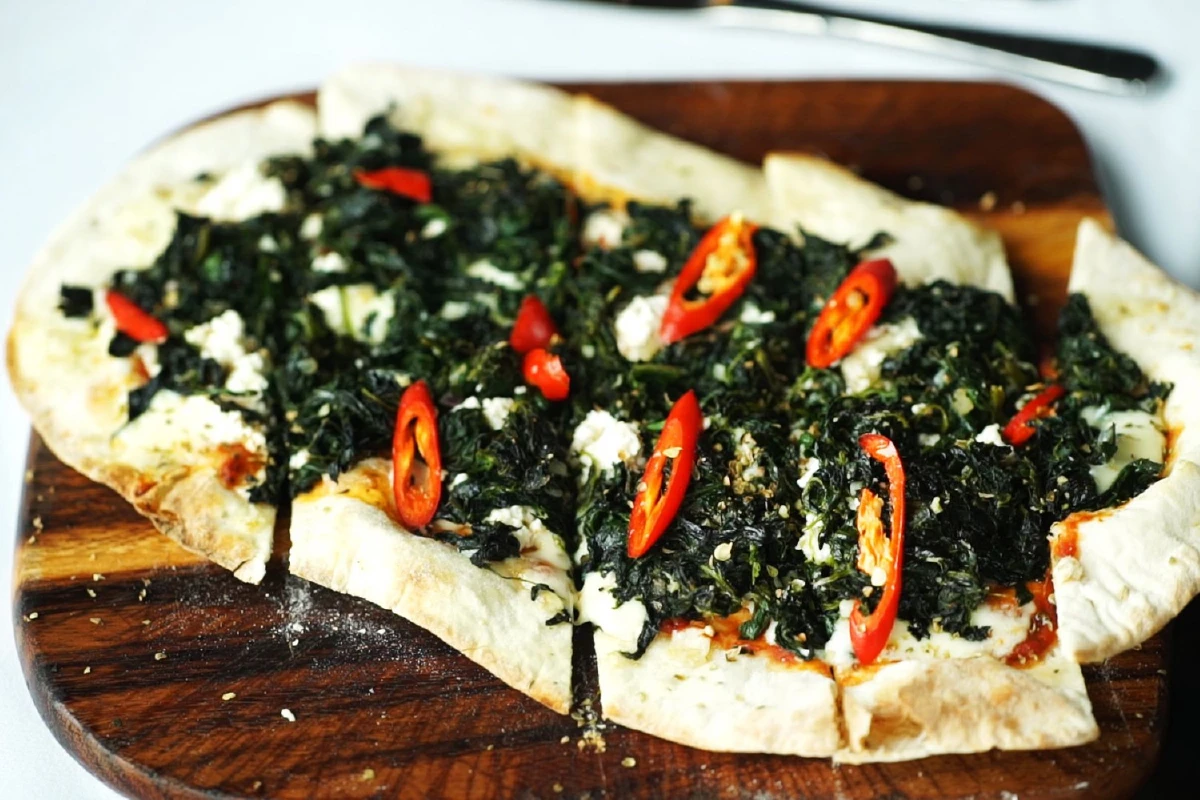 บุฟเฟ่ต์มื้อกลางวันสุดหรู ดูวิวแบบพาโนรามา ที่ Medinii Italian Restaurant