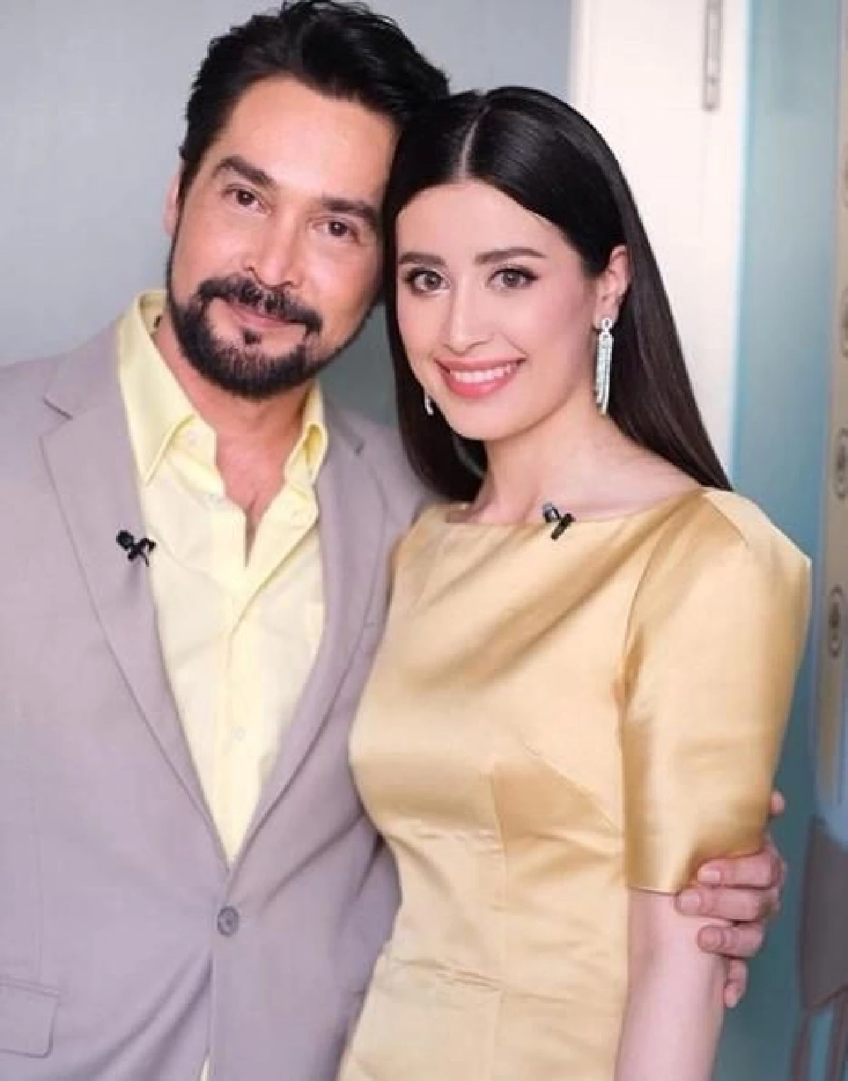 จอนนี่ แอนโฟเน่ พาลูกสาวสวยระดับนางเอก น้องจีน บินลัดฟ้าช่วยงานที่ต่างประเทศ