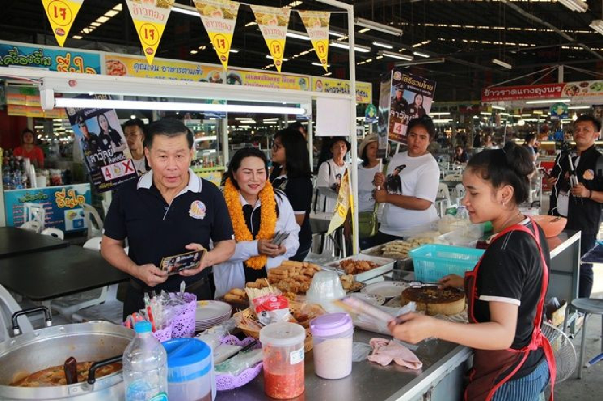 เสรีรวมไทยลงพื้นที่ ขอคะแนนเขต5นครปฐม เสรีรวมไทยลงพื้นที่ ขอคะแนนเขต5นครปฐม