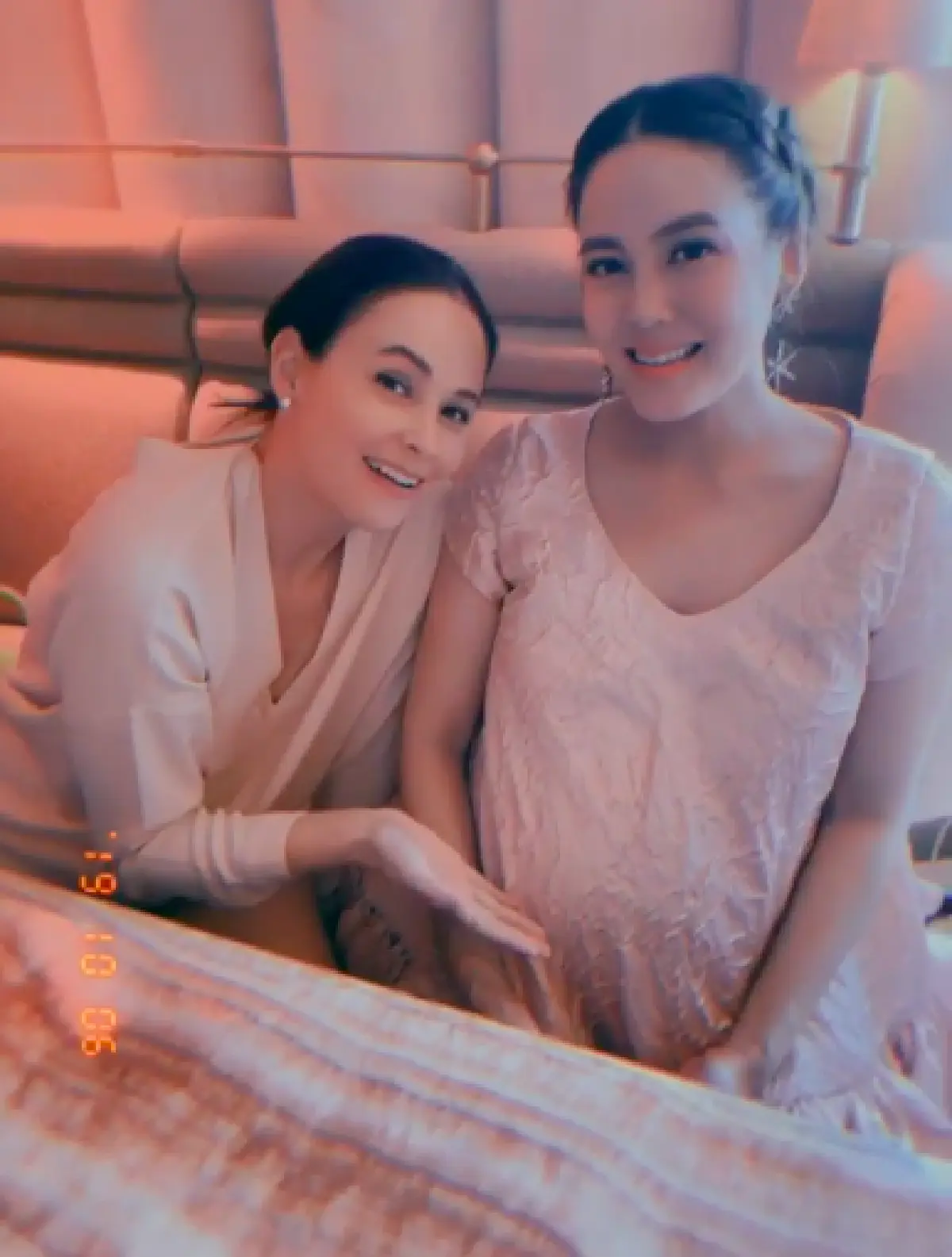 "เจนี่-มิกกี้” จัดปาร์ตี้ Baby Shower ธีมสีชมพู ต้อนรับลูกสาวคนแรกอย่างอบอุ่น