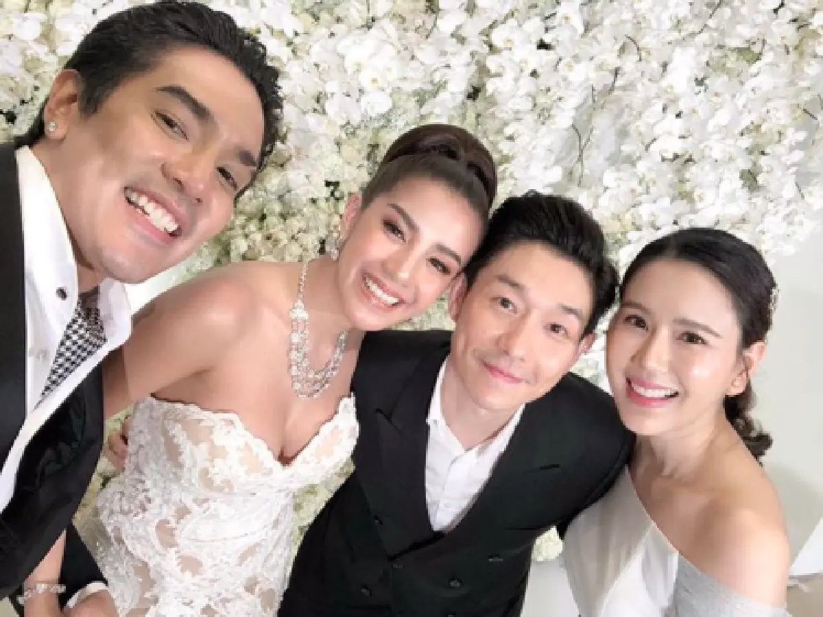 มาเกือบทั้งวงการ! “ใบเตย-ดีเจแมน” จัดงานแต่งอลังการสมการรอคอย ทุ่มงบจัดสุดหรูกว่า 10 ล้าน