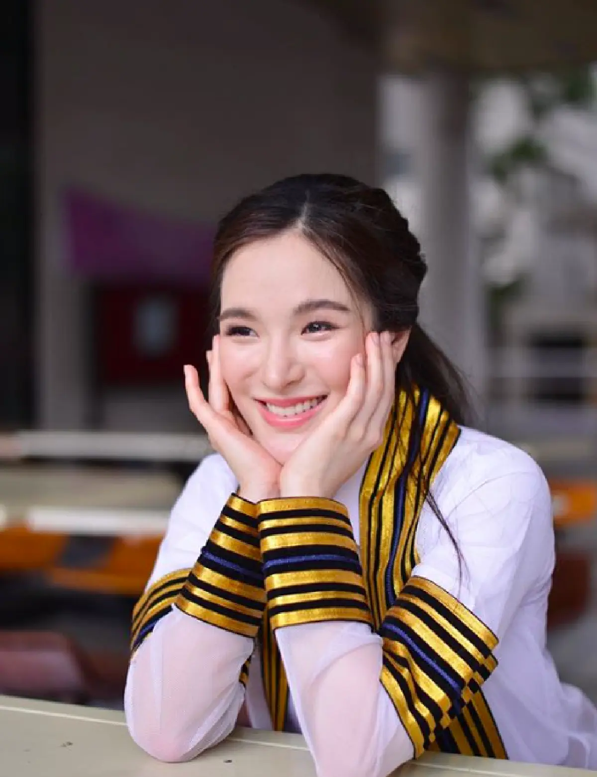 “ปันปัน” สุดแฮปปี้! แฟนหนุ่มรุ่นพี่หอบช่อดอกไม้มาร่วมยินดี พร้อมเผยภาพคู่ครั้งแรก