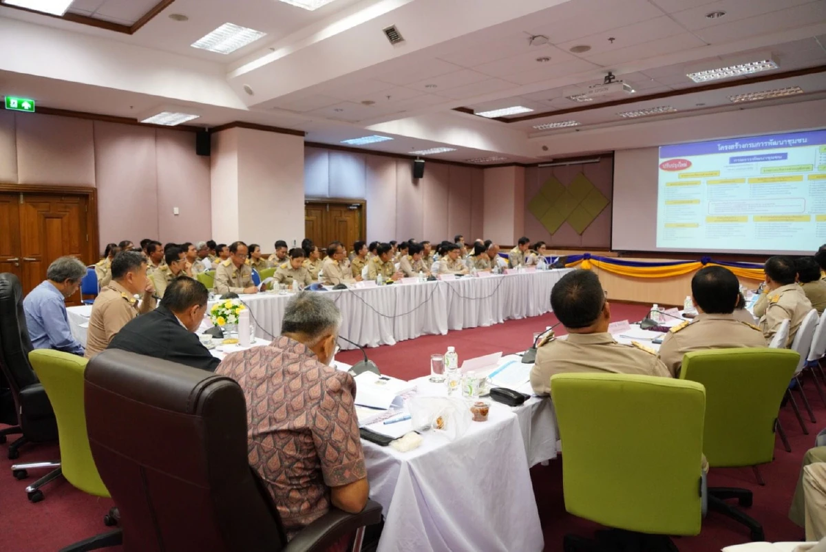 อธิบดีพช.ดึงมันสมองจากภาคเอกชนและภาครัฐร่วมเป็นที่ปรึกษาขับเคลื่อนงาน