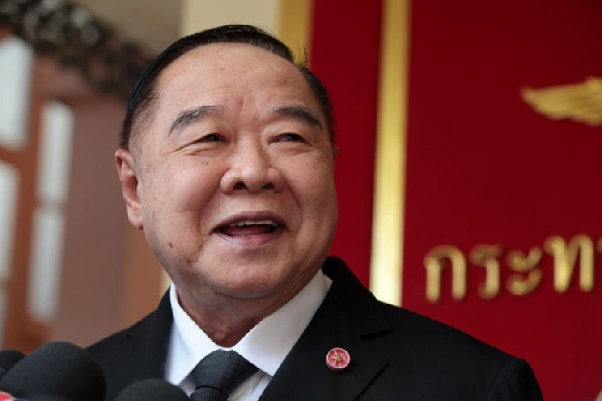 "บิ๊กป้อม"ปัดส่ง "เสี่ยติ่ง" คุยพรรคเล็ก มั่นใจ พรบ.งบฯผ่านแน่ "บิ๊กป้อม"ปัดส่ง "เสี่ยติ่ง" คุยพรรคเล็ก มั่นใจ พรบ.งบฯผ่านแน่
