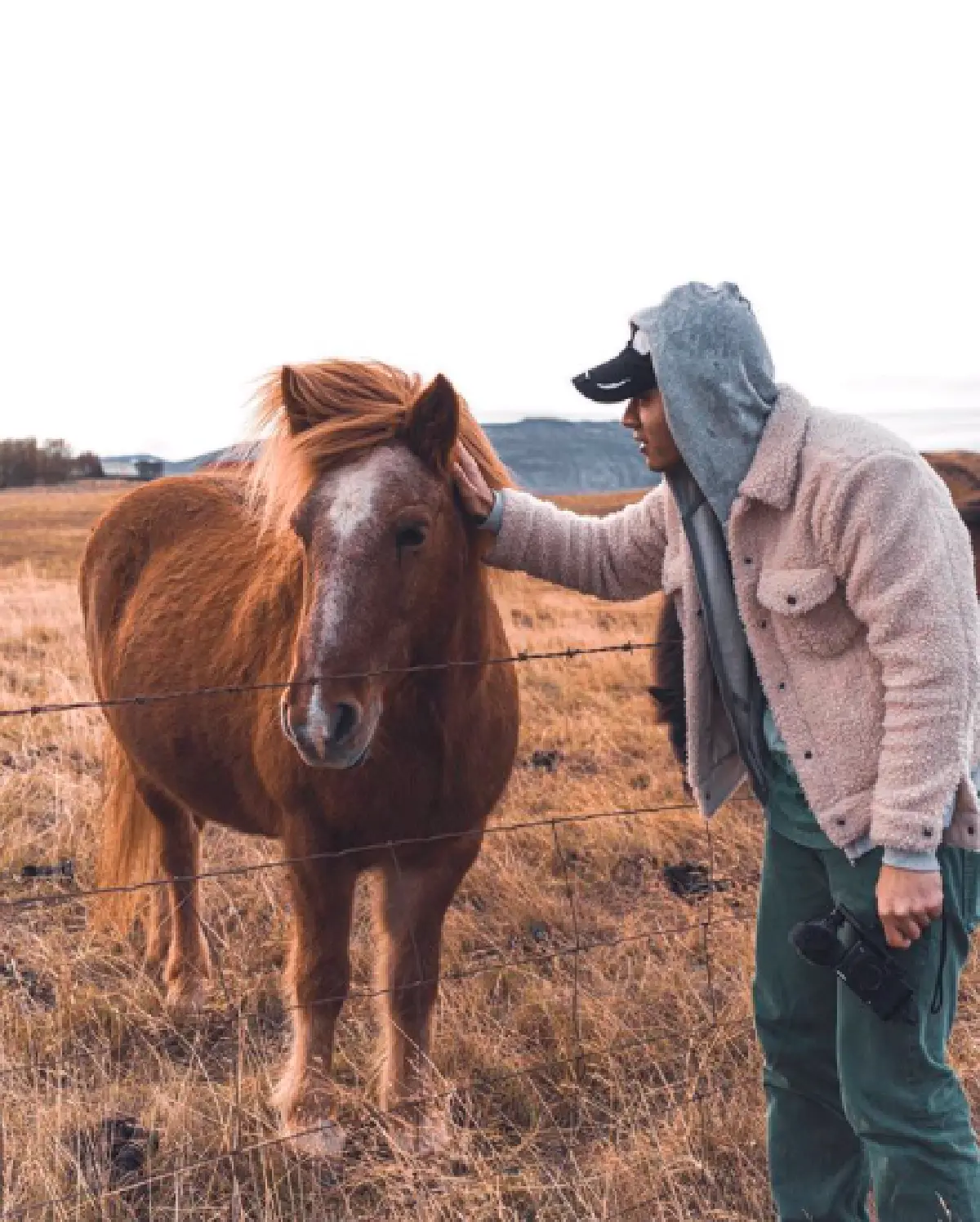 “โทนี่-แก้ว” ควงคู่สวีทหวาน เปลี่ยนไอซ์แลนด์ให้เป็นดินแดนแห่งรัก