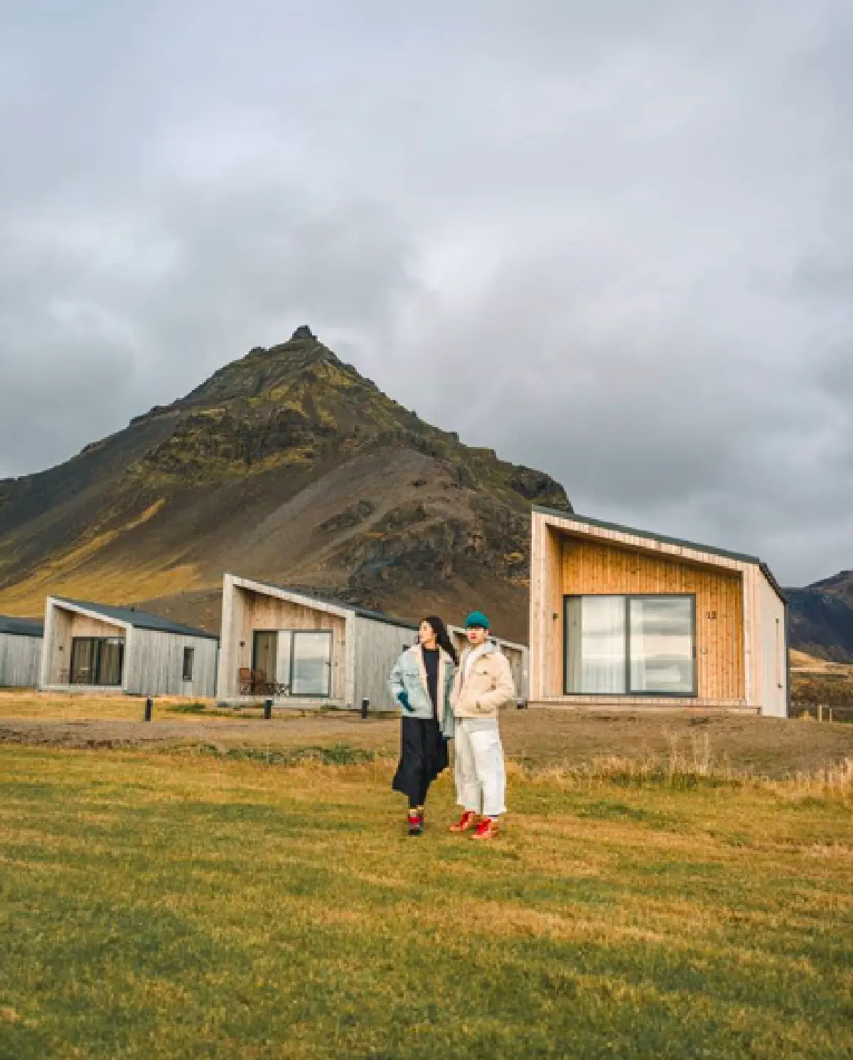 “โทนี่-แก้ว” ควงคู่สวีทหวาน เปลี่ยนไอซ์แลนด์ให้เป็นดินแดนแห่งรัก