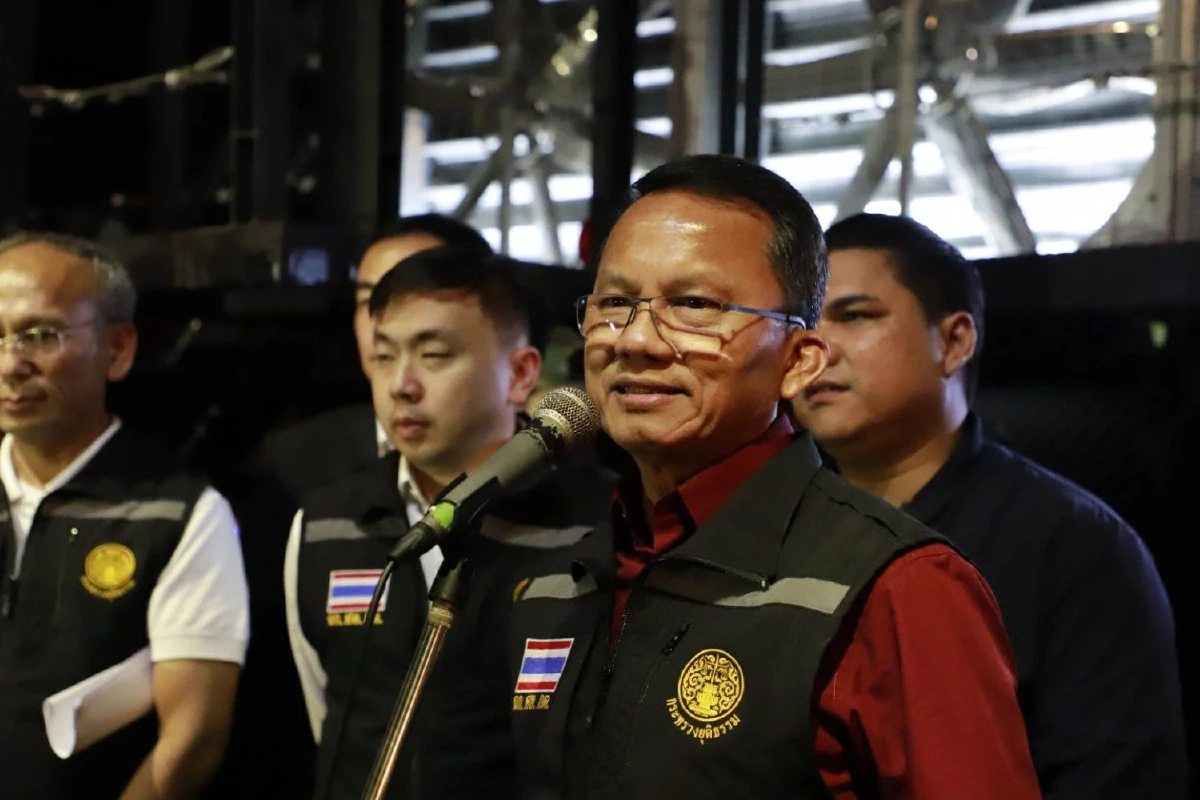 "สมศักดิ์"ลุยหาดใหญ่ตรวจสถานบันเทิงทำความเข้าใจปราบยาเสพติด