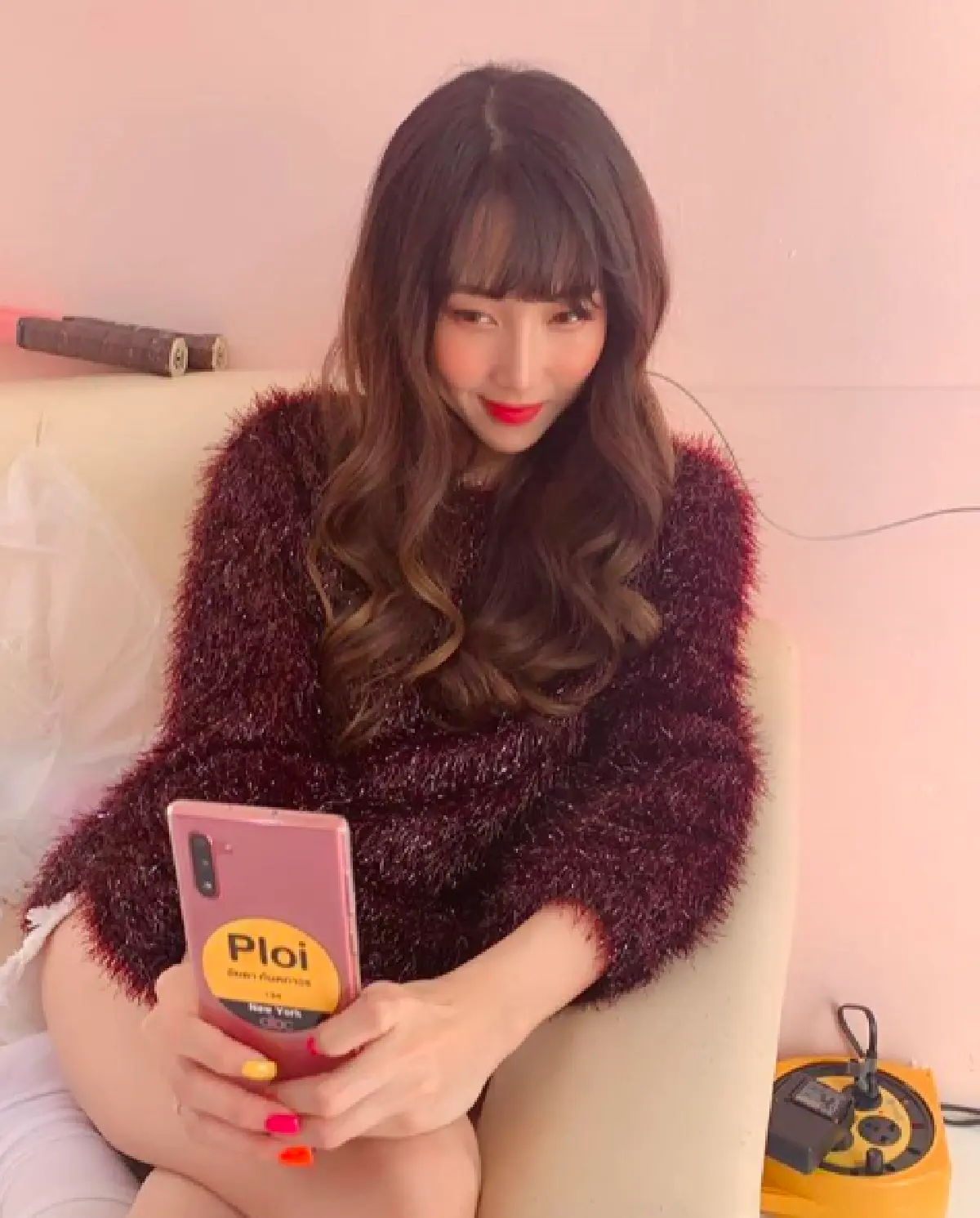 สะดุดตามาก "พลอย อัยดา” ภรรยา "กันต์ กันตถาวร”  พลิกโฉมเป็นสาวเกาหลีสุดน่ารัก