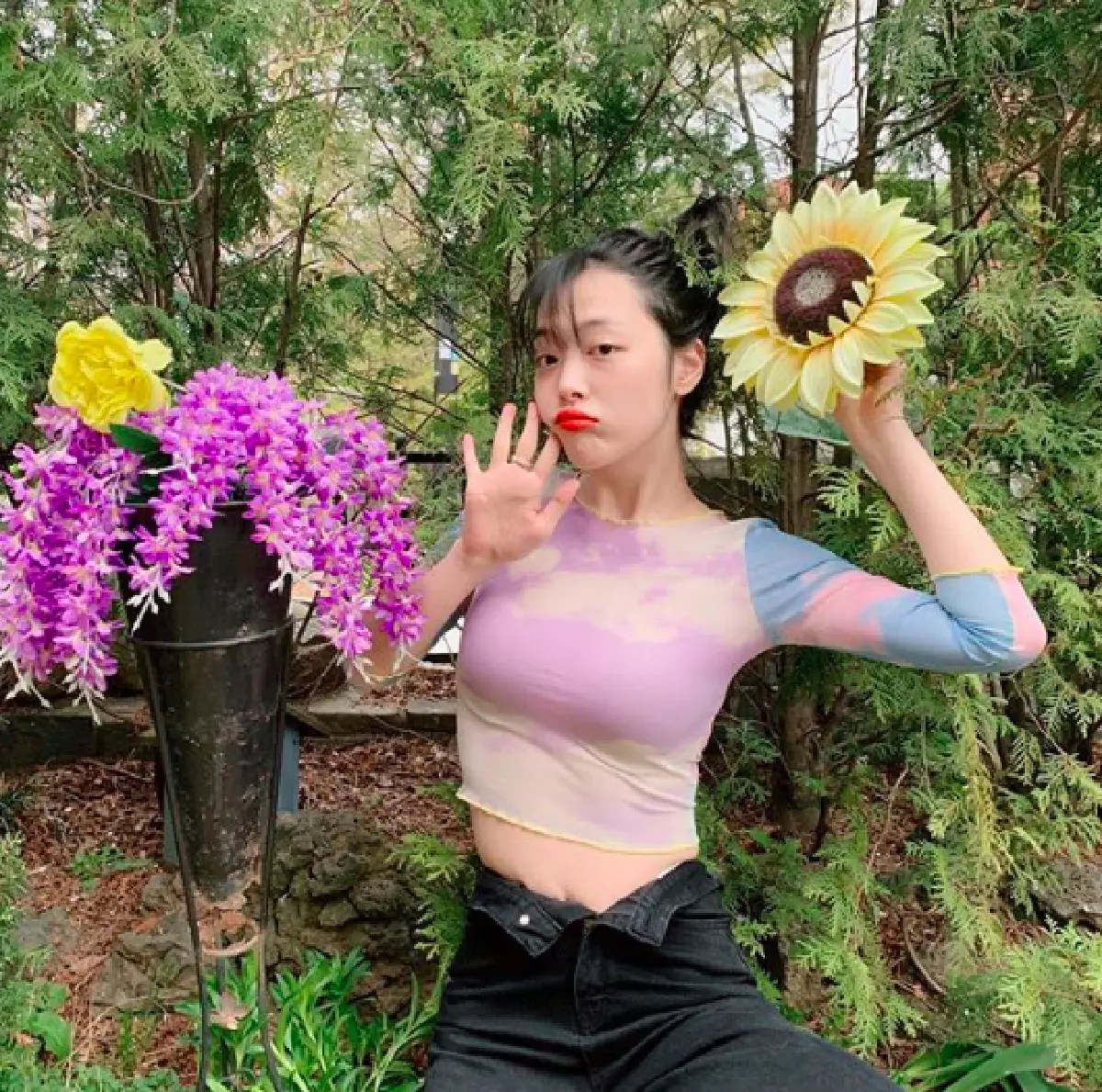 ชาวเน็ตแห่ติดแฮชแท็ก #stopbullying จากกรณีการจากไปของไอดอลสาว "ซอลลี่” วัย 25 ปี