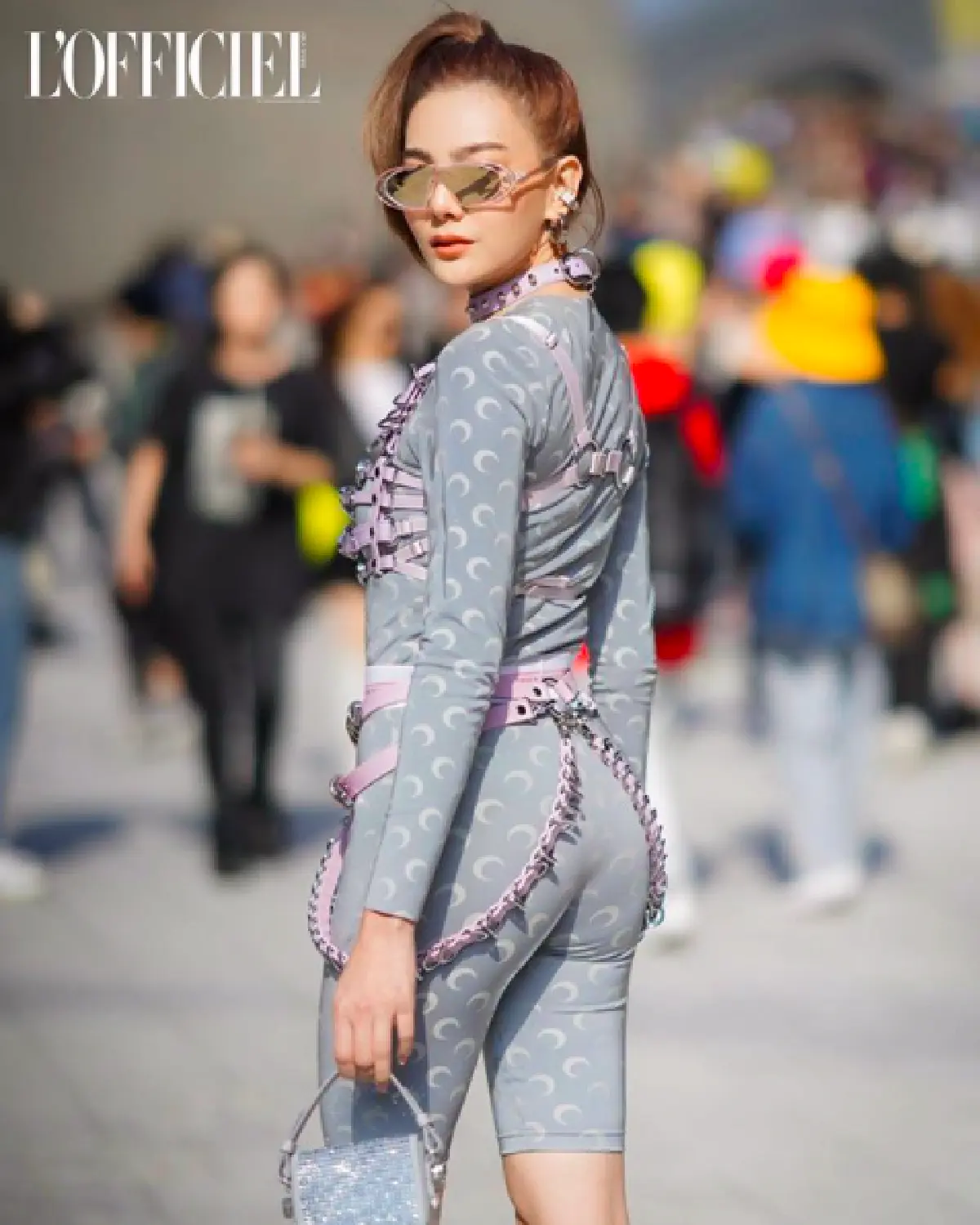 "ดิว อริสรา” ปังมาก! แต่งตัวจัดเต็มร่วมงาน Seoul Fashion Week เรียกแสงแฟลชจากช่างภาพรัวๆ