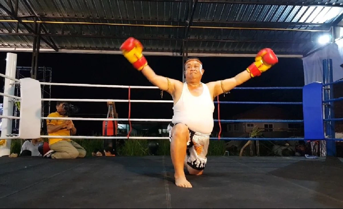 ผกก.หัวใจเพื่อมวลชนเปิดร.ร.สอนมวยไทยเยาวชนฟรีเกาะป้องกันยาเสพติด