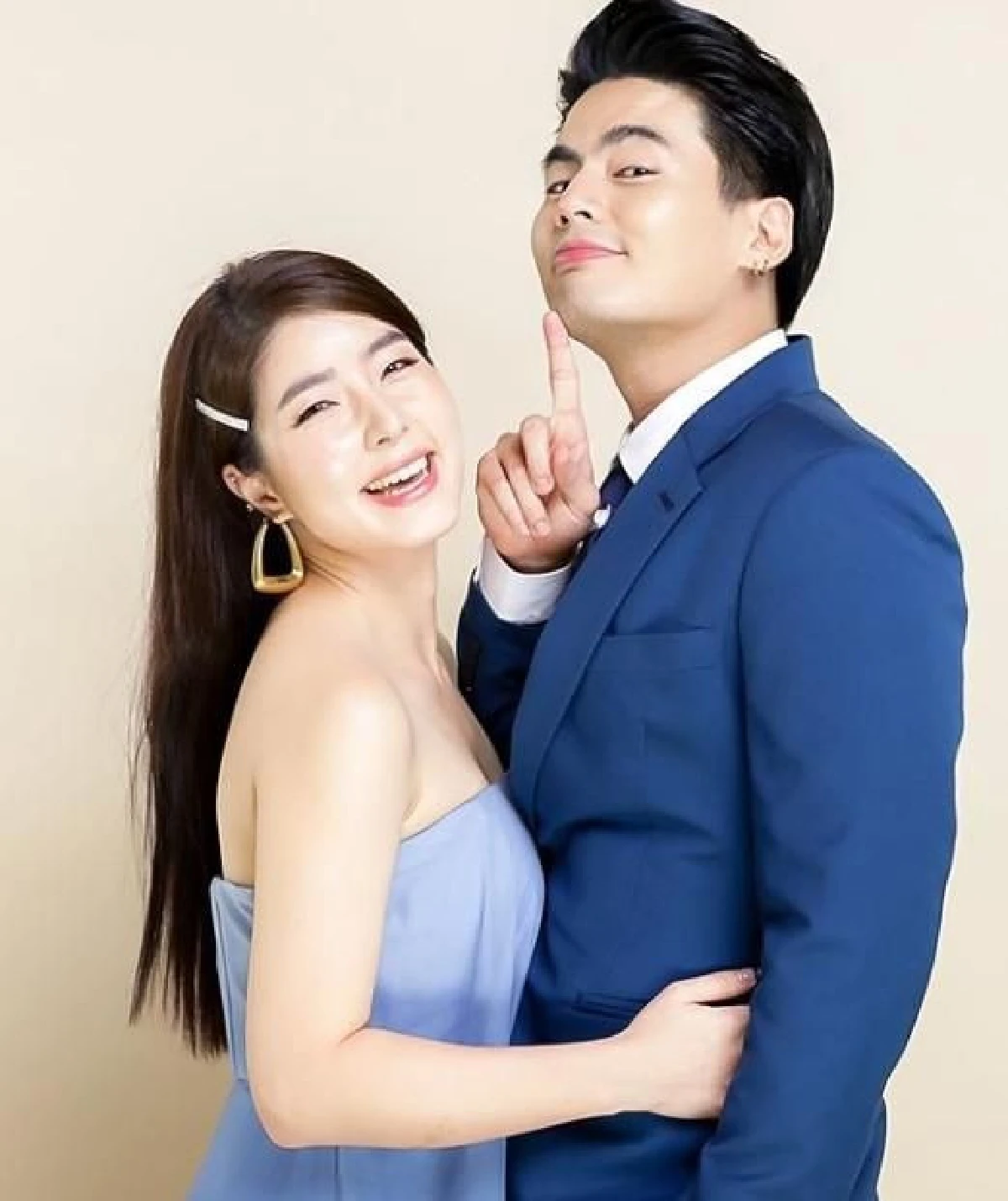 ฮั่น-จียอน ลงรูปคู่หวานเป็นเซ็ตเพราะเลือกไม่ถูก แต่ยืนยันว่าเลือกคนถูกแล้ว