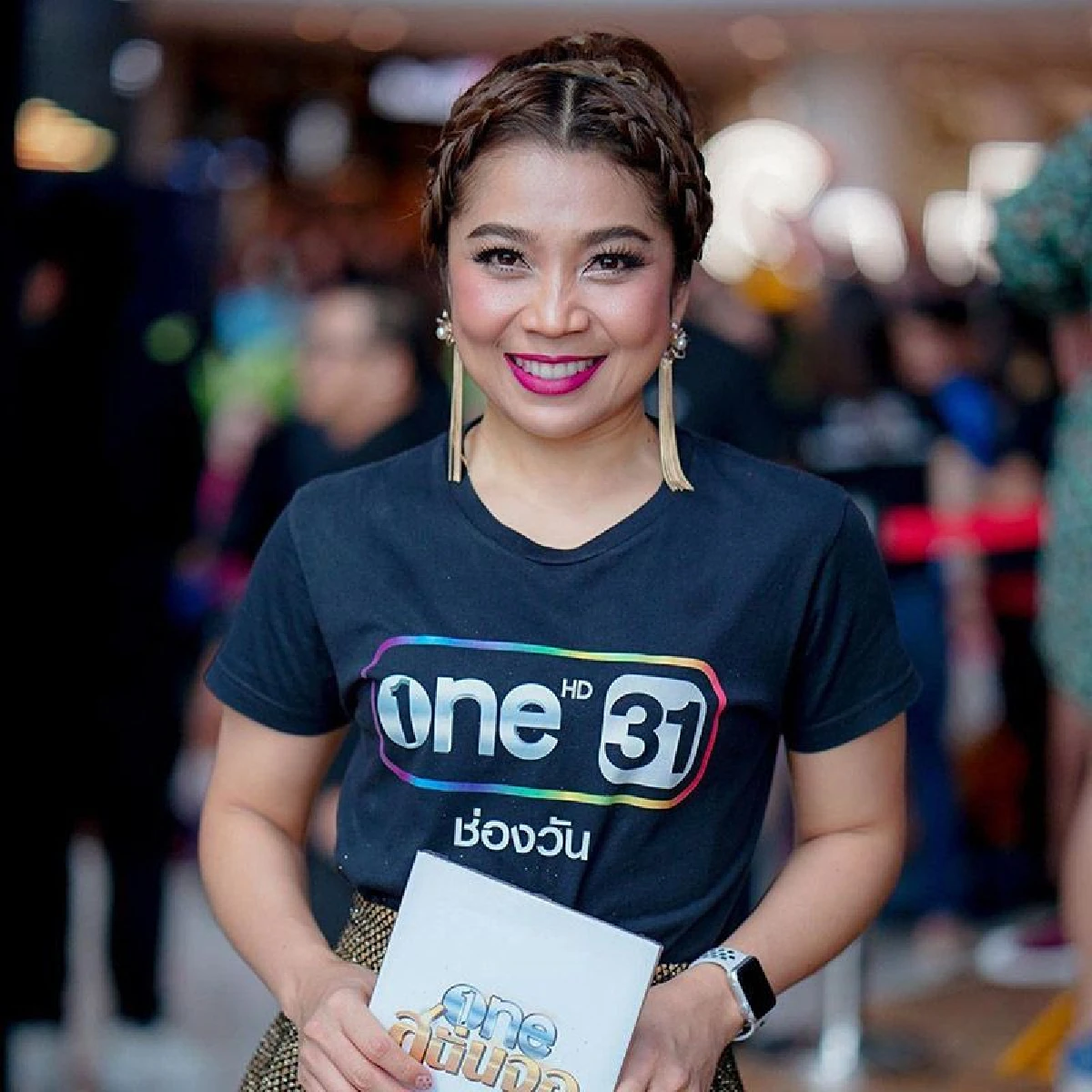อุ้ม ช่องone ขออภัยจากใจหลังรายงานข่าว ยันไม่มีเจตนาเทียบความดังของ ซอลลี่-ลิซ่า